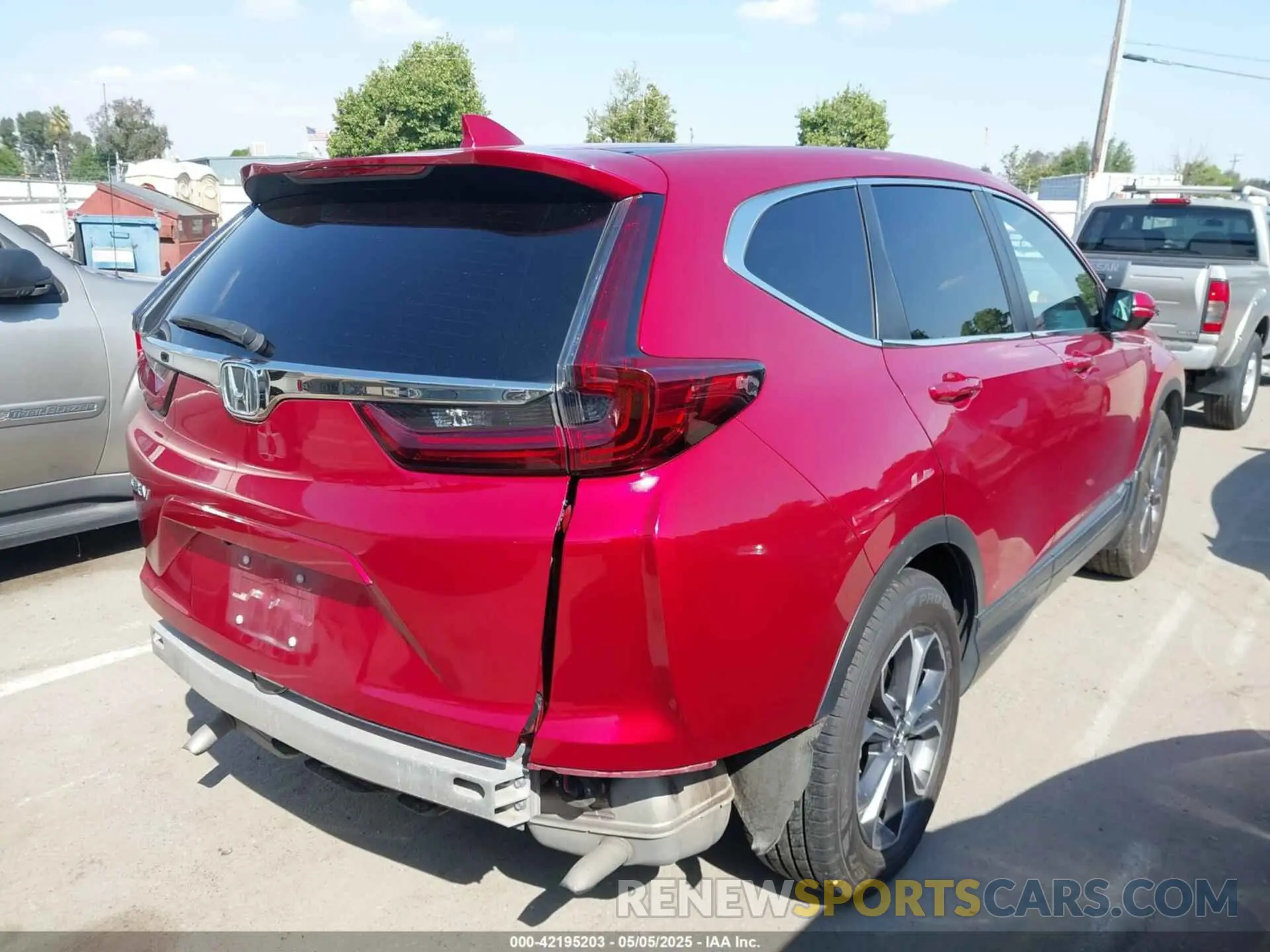 4 Photograph of a damaged car 2HKRW1H51MH413274 HONDA CR-V 2021