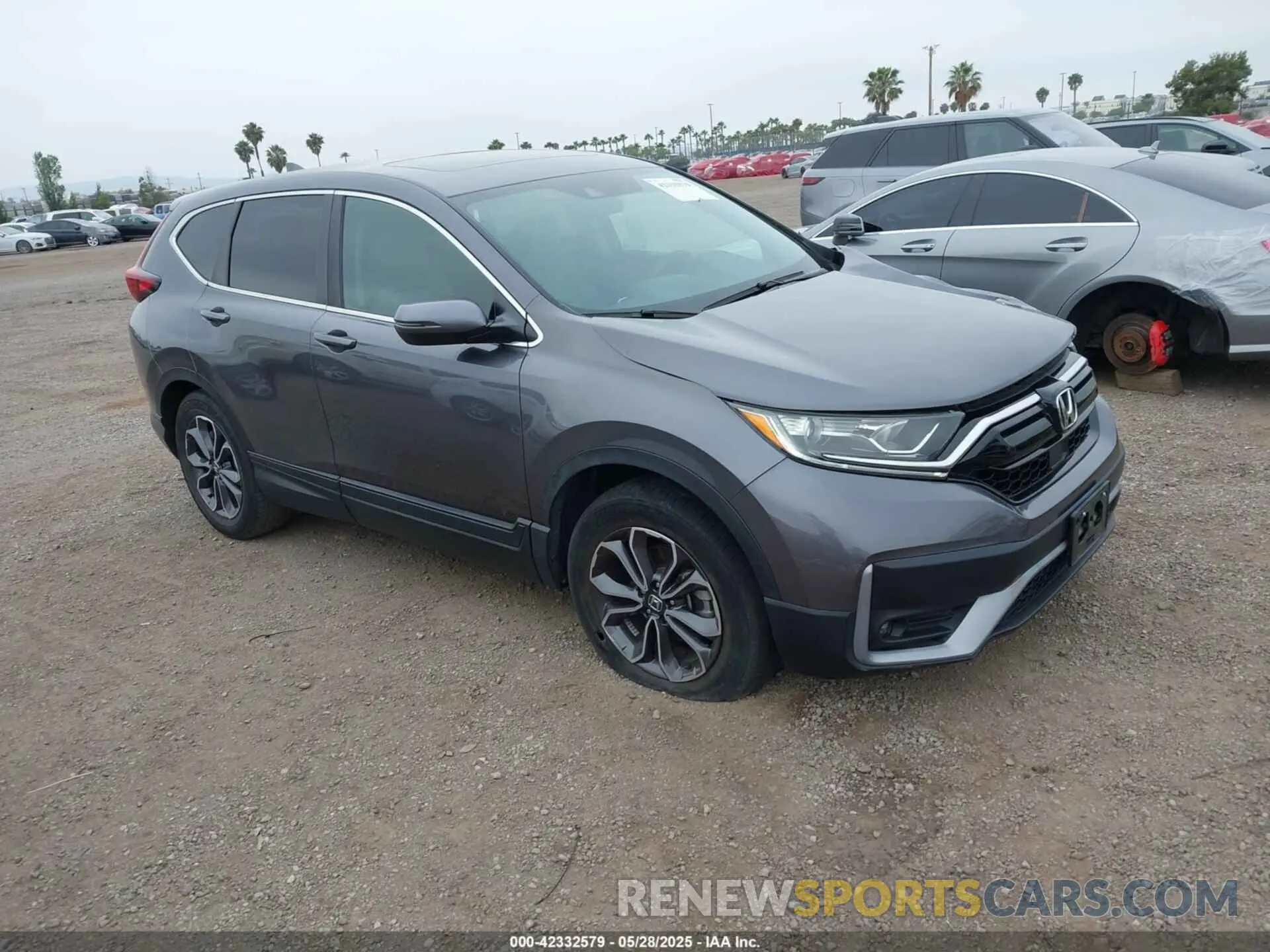 1 Photograph of a damaged car 2HKRW1H52MH402333 HONDA CR-V 2021