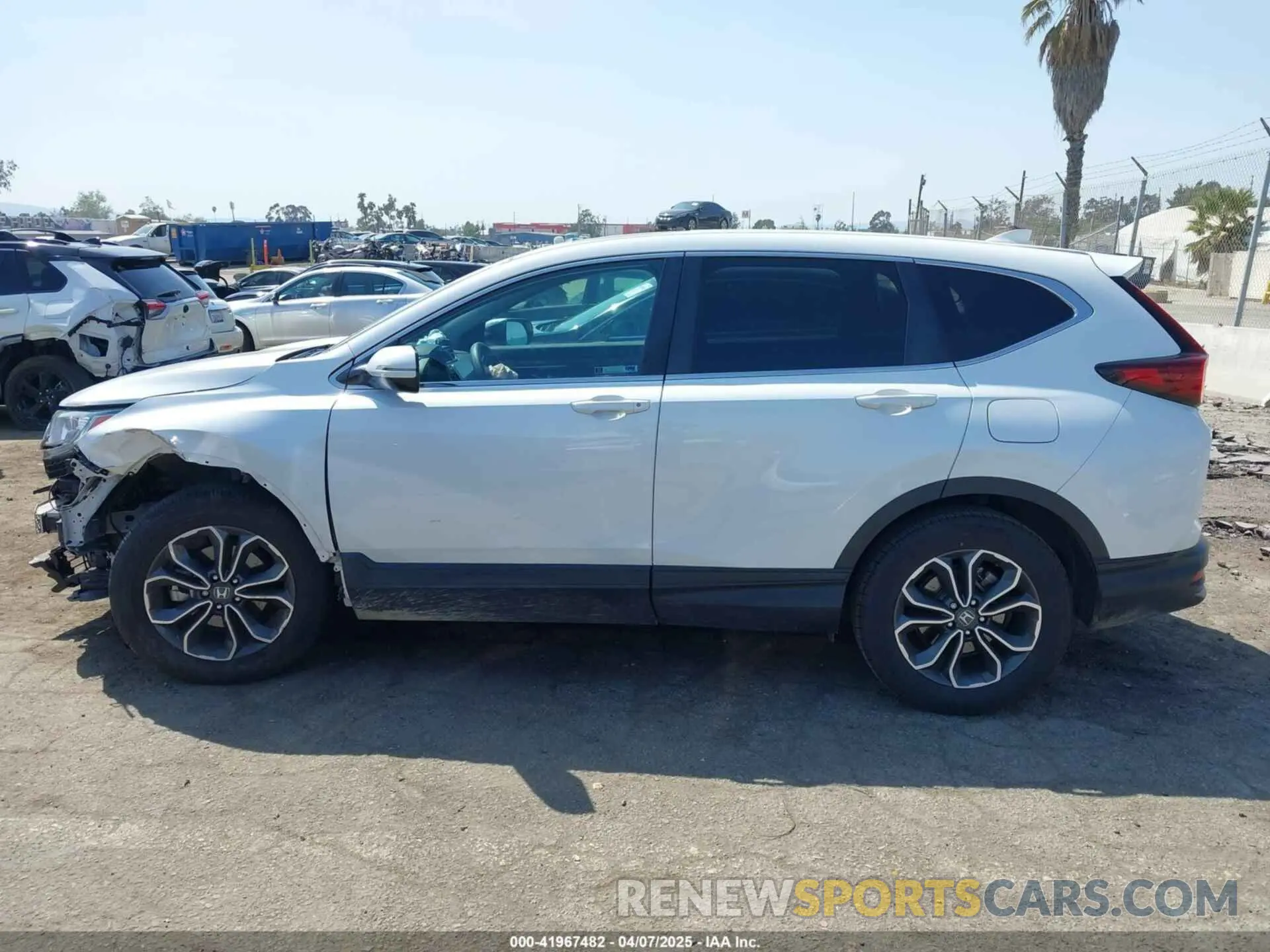 15 Photograph of a damaged car 2HKRW1H52MH405233 HONDA CR-V 2021