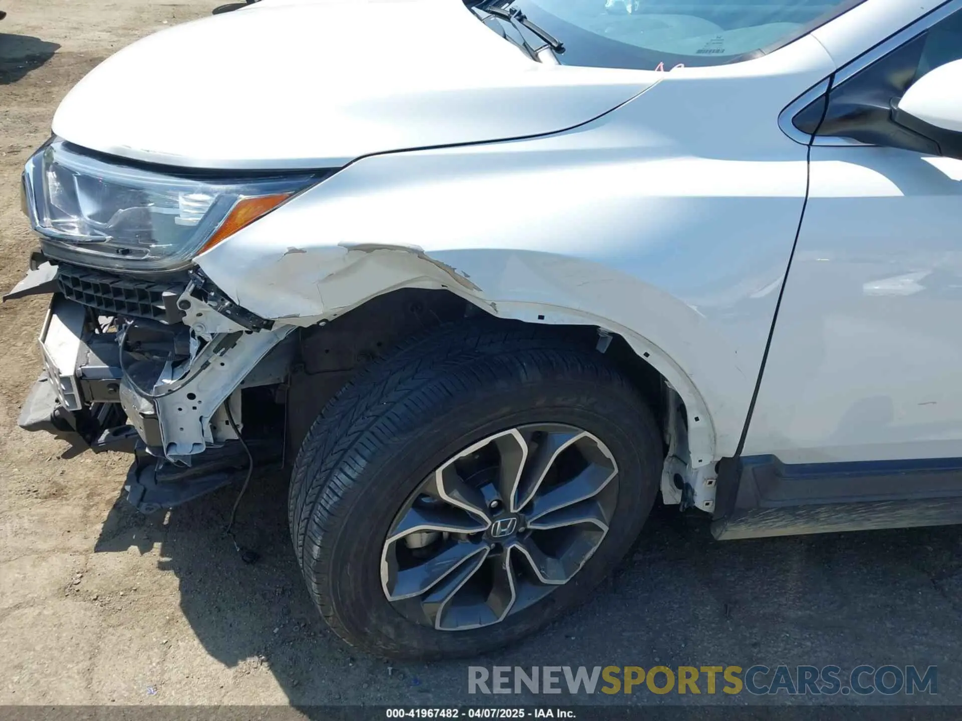 21 Photograph of a damaged car 2HKRW1H52MH405233 HONDA CR-V 2021