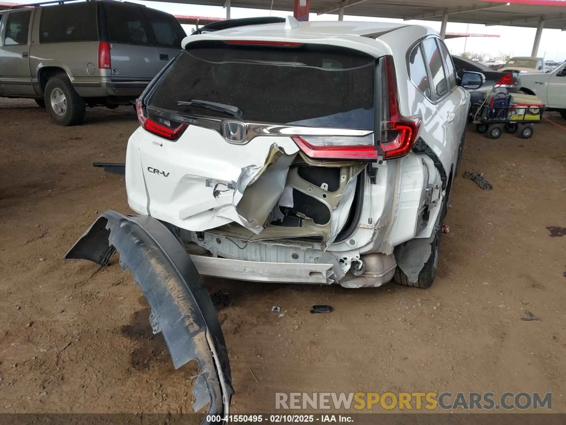 6 Photograph of a damaged car 2HKRW1H52MH410934 HONDA CR-V 2021