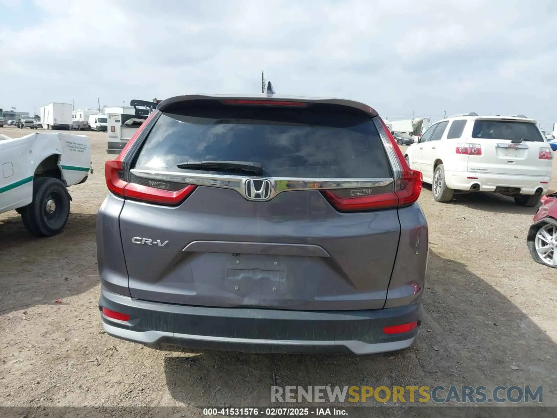 16 Photograph of a damaged car 2HKRW1H52MH423974 HONDA CR-V 2021