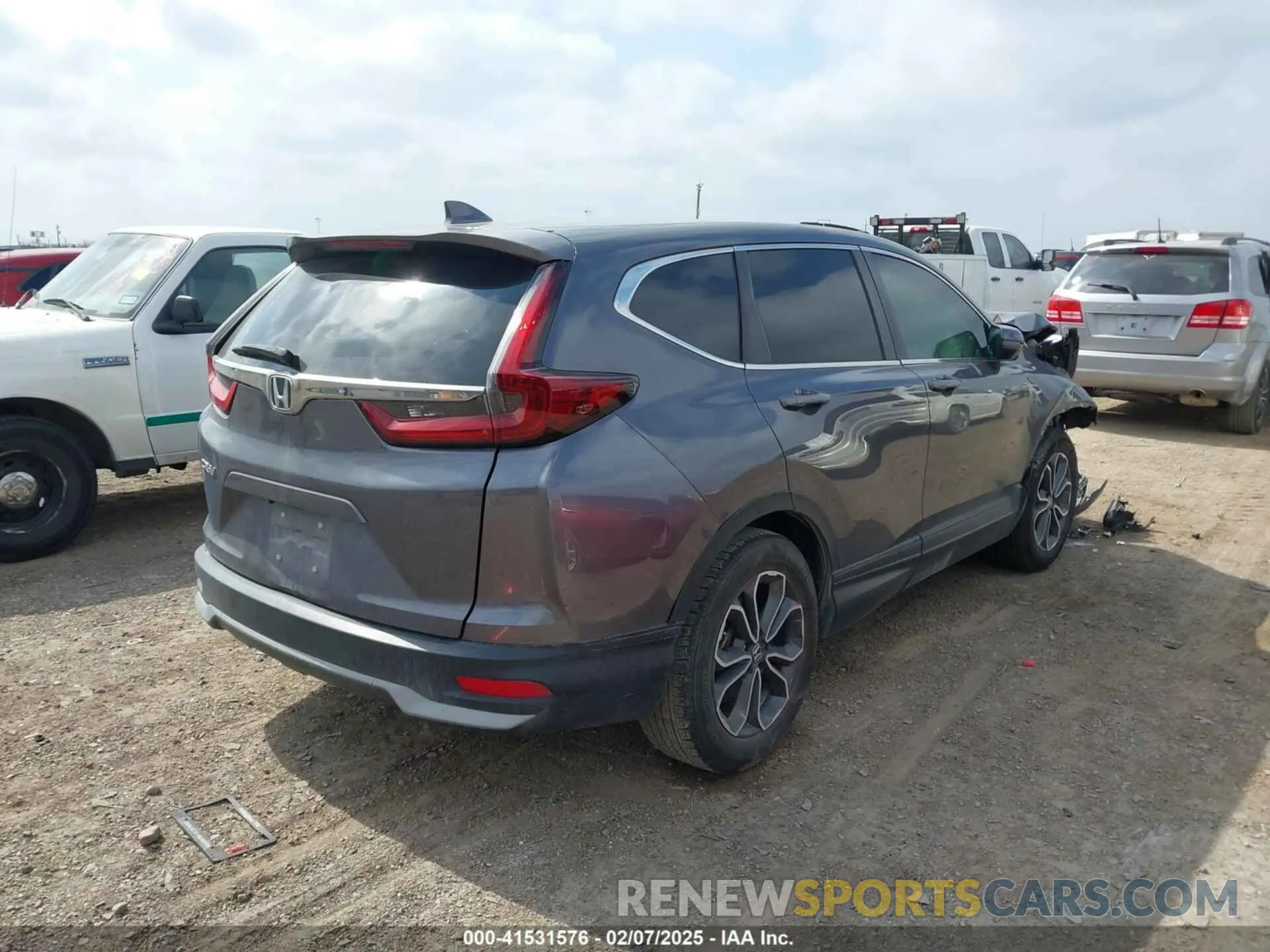 4 Photograph of a damaged car 2HKRW1H52MH423974 HONDA CR-V 2021