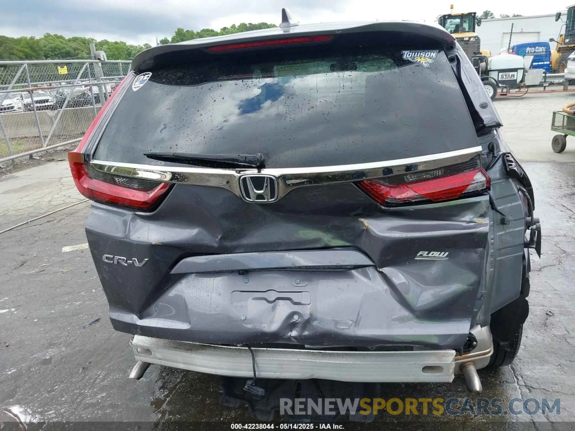 17 Photograph of a damaged car 2HKRW1H53MH428231 HONDA CR-V 2021