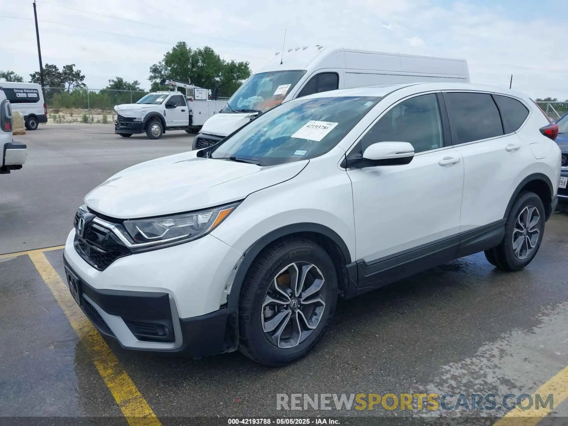 2 Photograph of a damaged car 2HKRW1H57MH411528 HONDA CR-V 2021