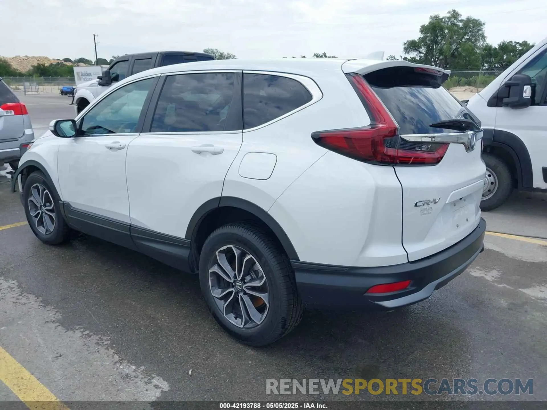 3 Photograph of a damaged car 2HKRW1H57MH411528 HONDA CR-V 2021