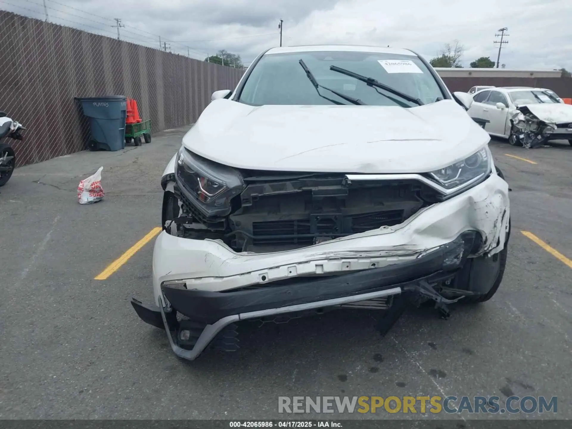 12 Photograph of a damaged car 2HKRW1H57MH420083 HONDA CR-V 2021