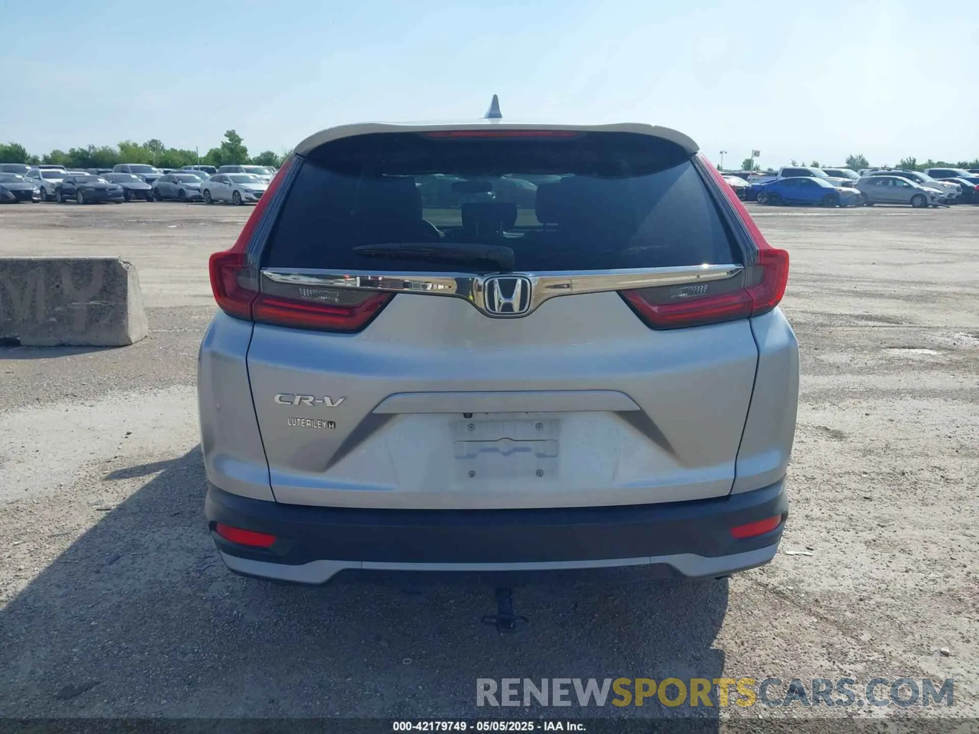 16 Photograph of a damaged car 2HKRW1H59MH405410 HONDA CR-V 2021
