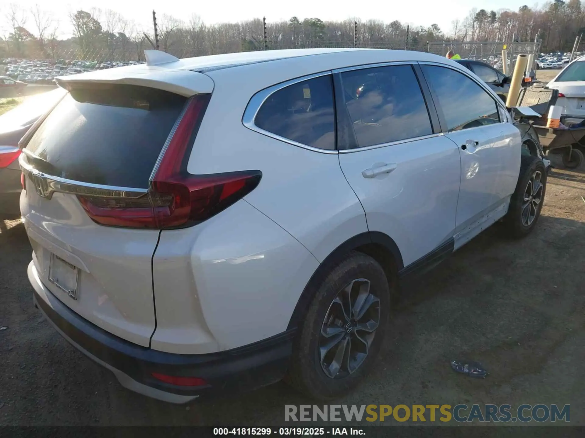 4 Photograph of a damaged car 2HKRW1H5XMH402791 HONDA CR-V 2021