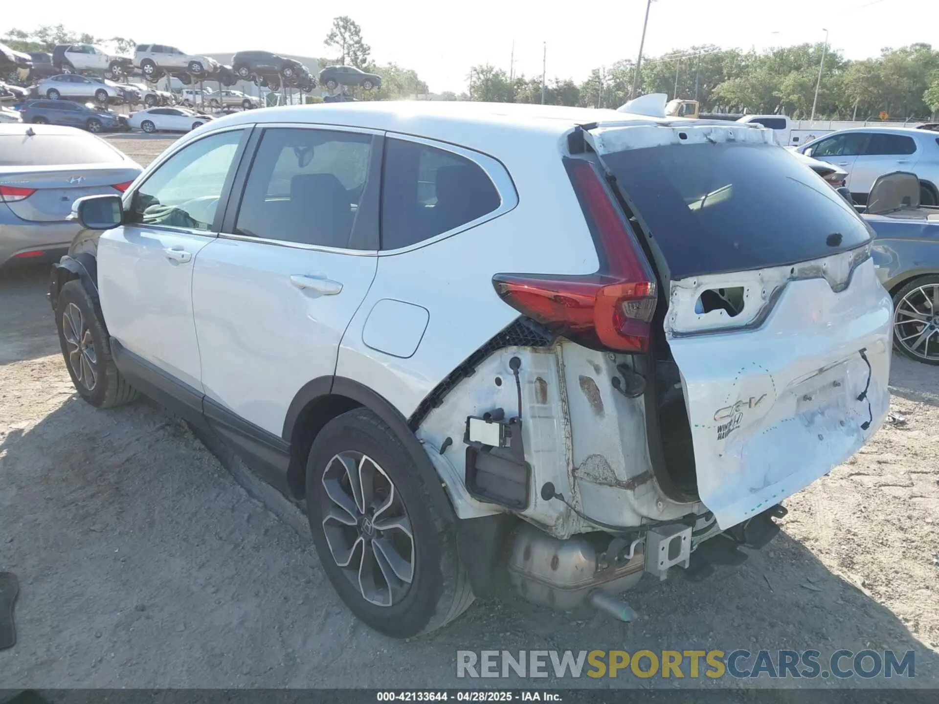3 Photograph of a damaged car 2HKRW1H81MH401068 HONDA CR-V 2021