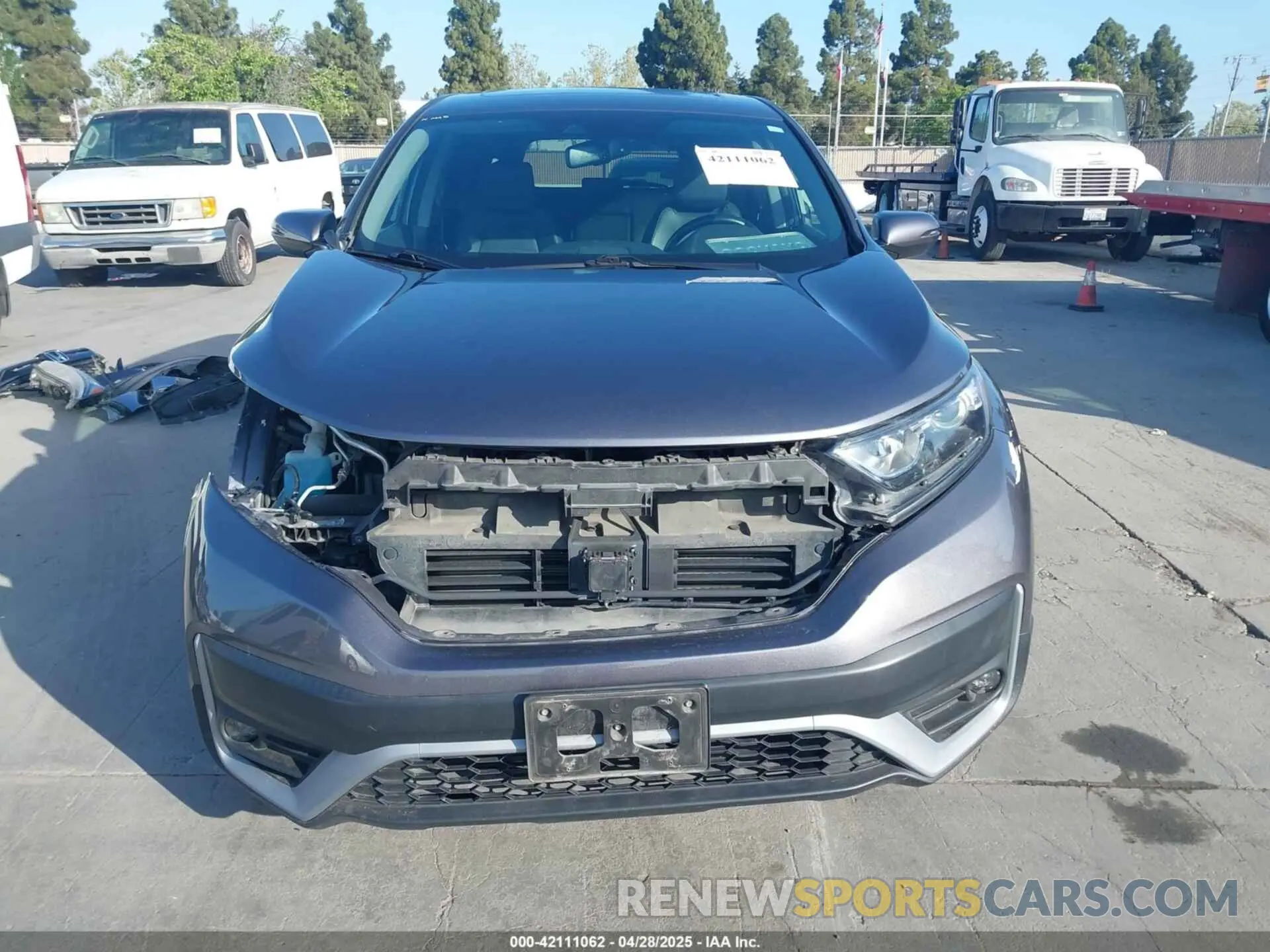 13 Photograph of a damaged car 2HKRW1H82MH420261 HONDA CR-V 2021