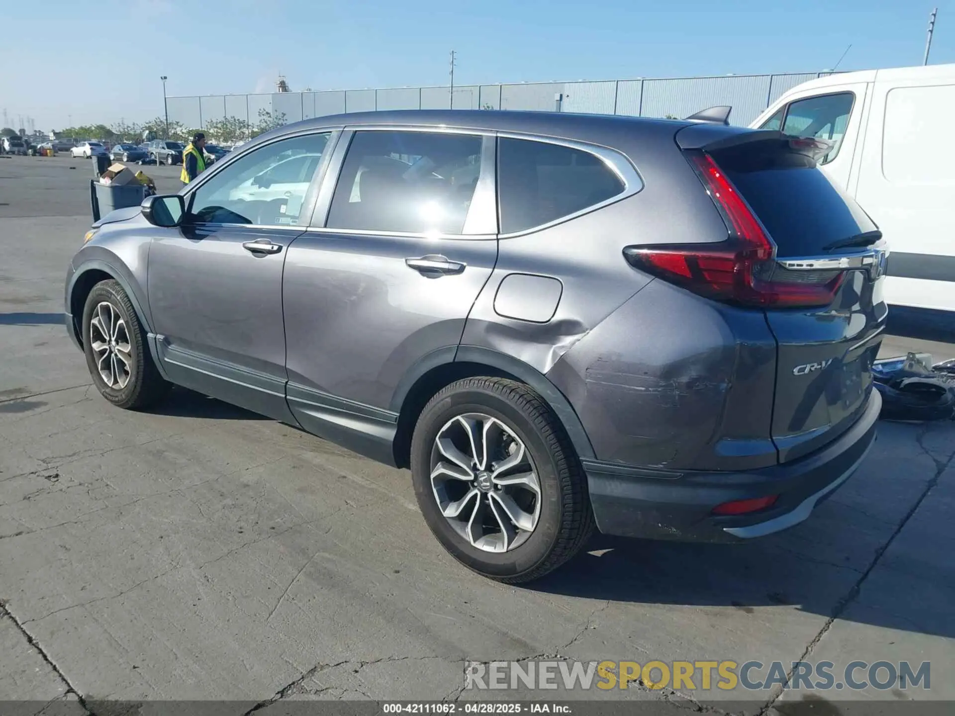 3 Photograph of a damaged car 2HKRW1H82MH420261 HONDA CR-V 2021