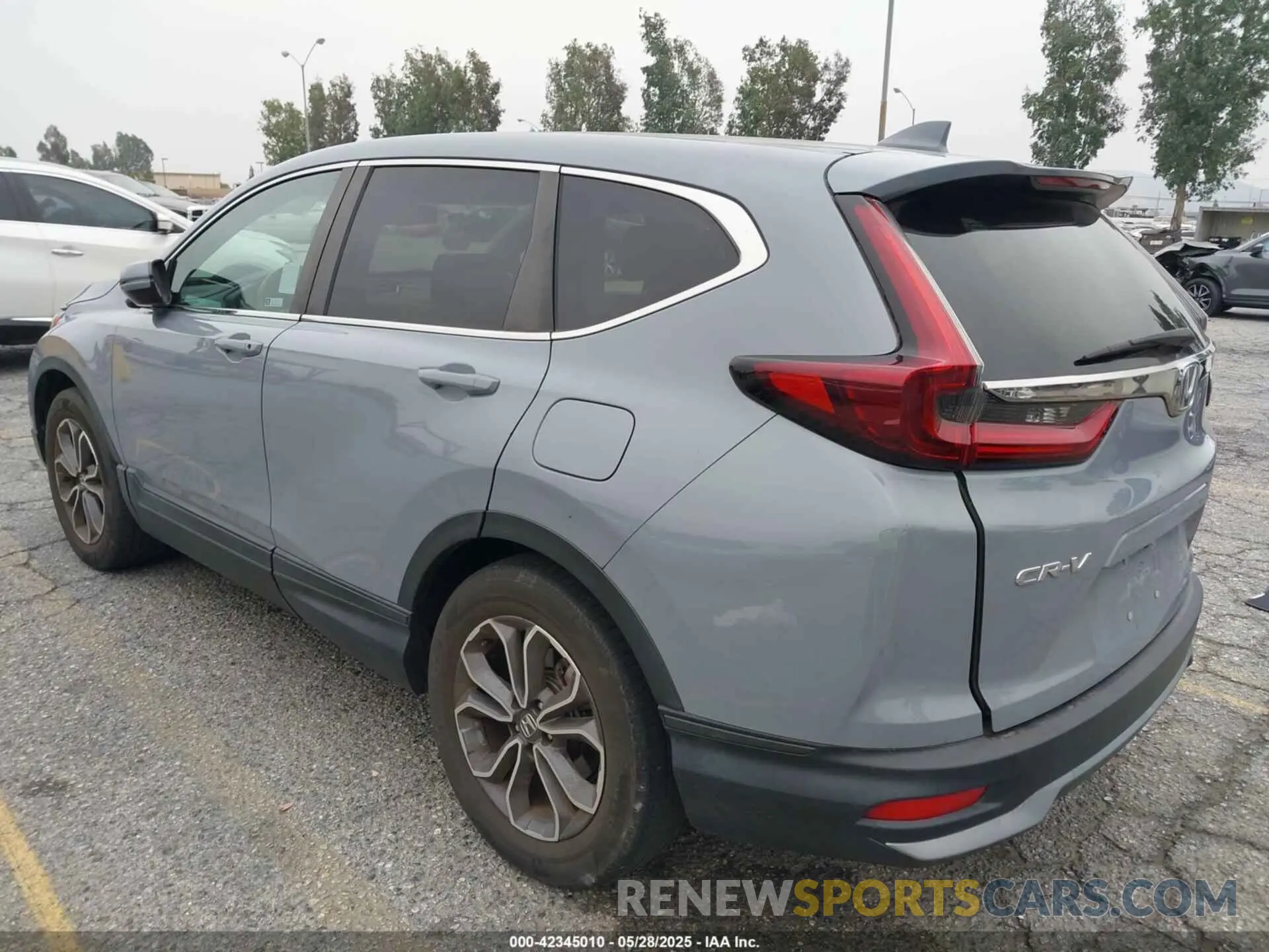 3 Photograph of a damaged car 2HKRW1H82MH422852 HONDA CR-V 2021
