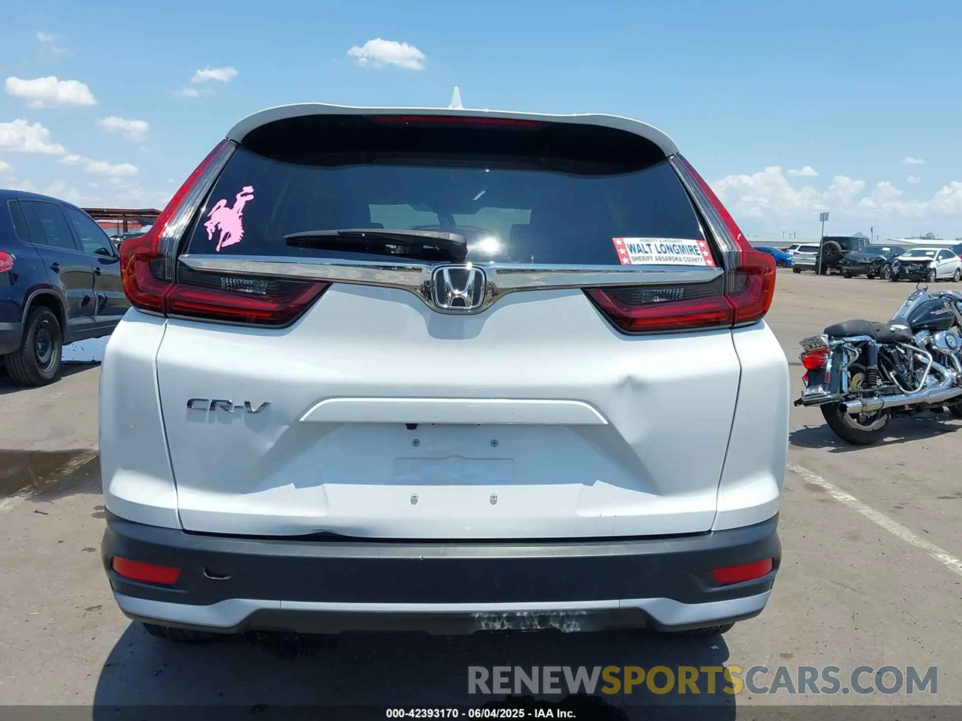 16 Photograph of a damaged car 2HKRW1H85MH414390 HONDA CR-V 2021