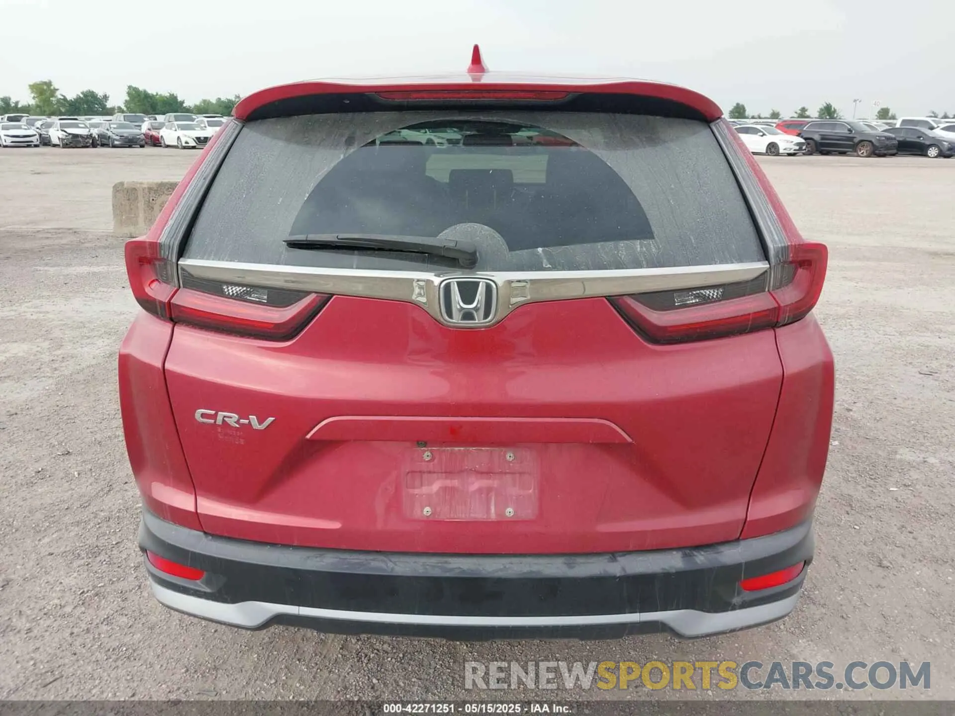 16 Photograph of a damaged car 2HKRW1H87MH421583 HONDA CR-V 2021