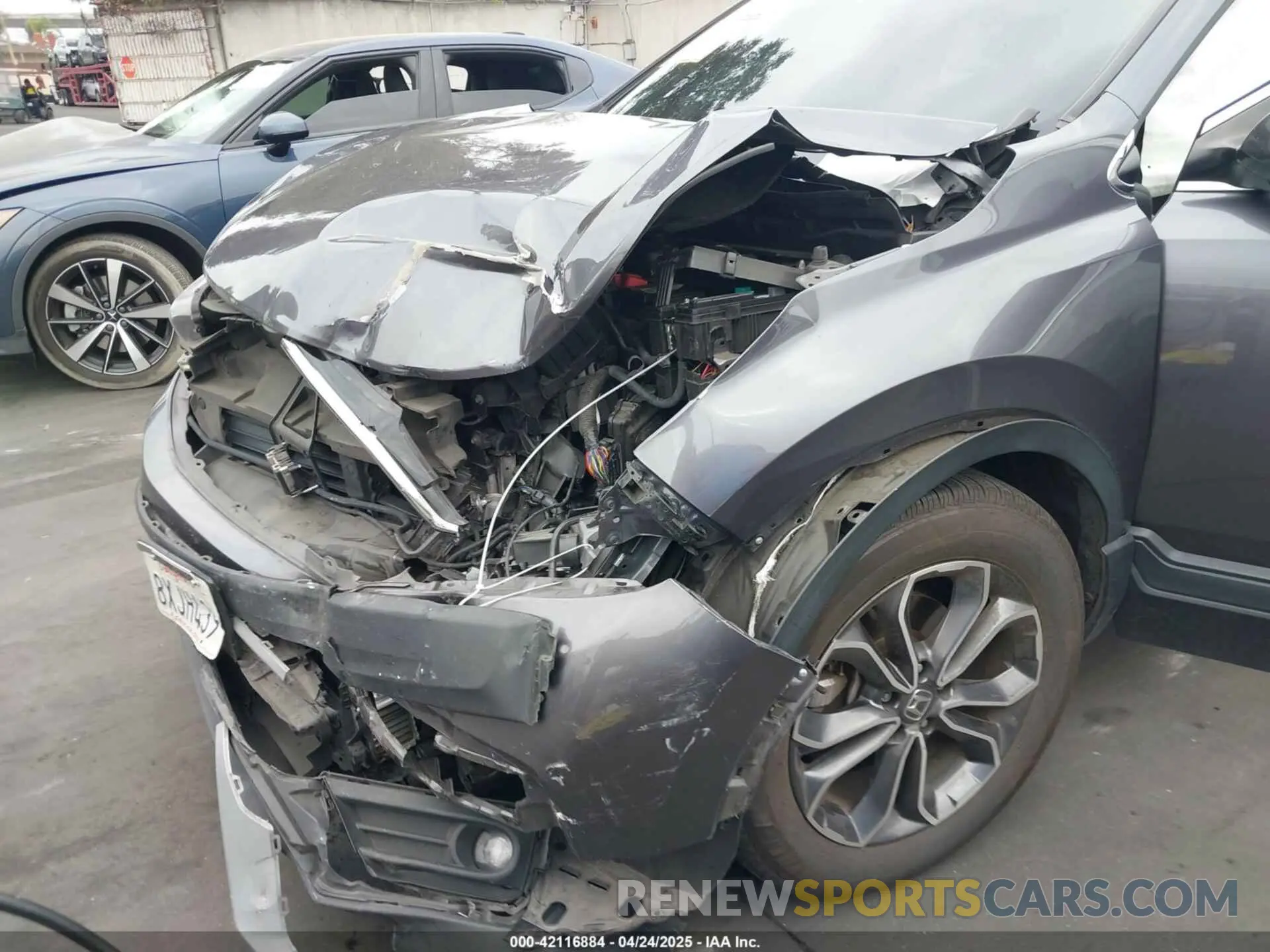 6 Photograph of a damaged car 2HKRW1H87MH425164 HONDA CR-V 2021
