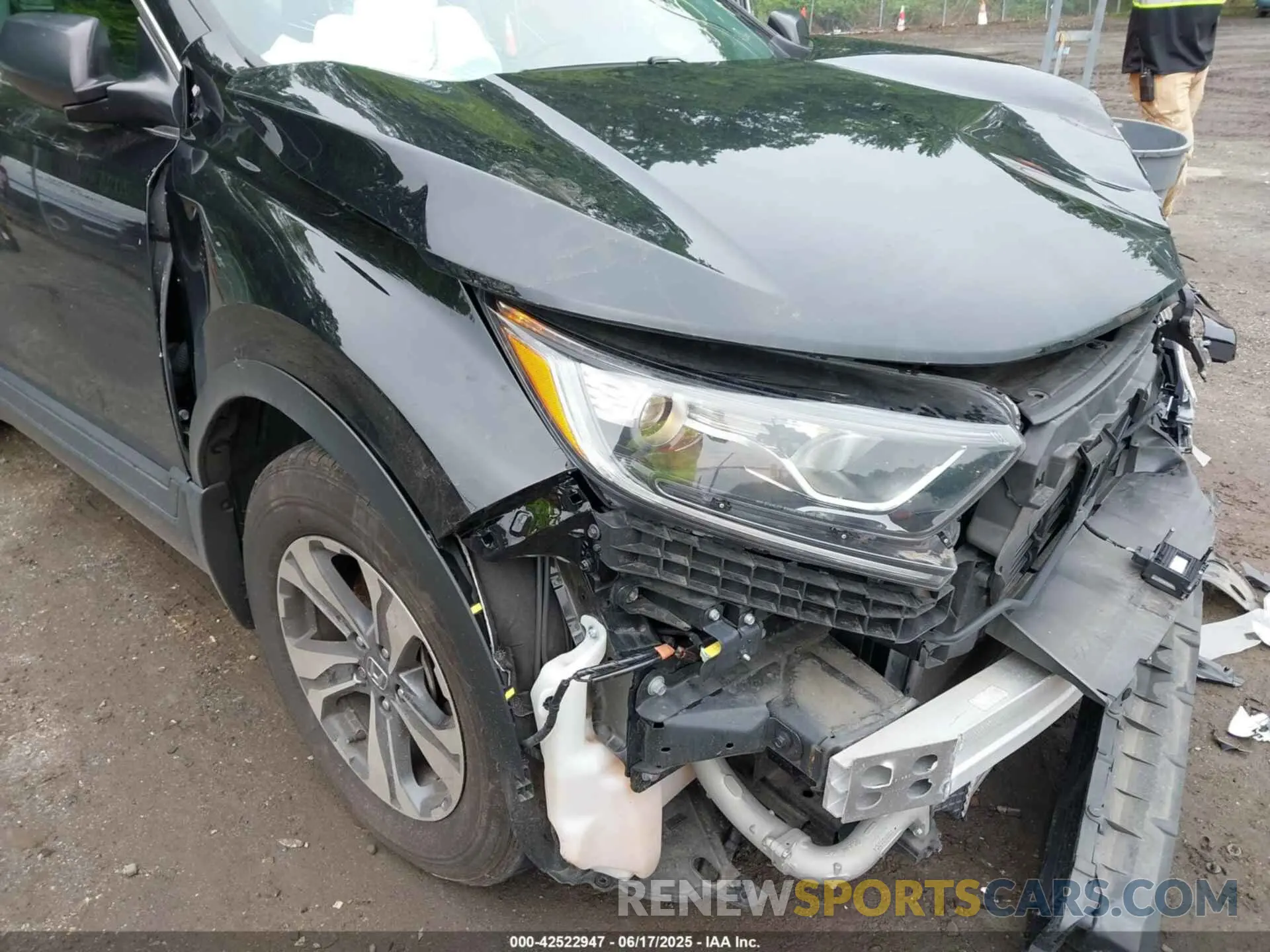 6 Photograph of a damaged car 2HKRW2H22MH653607 HONDA CR-V 2021