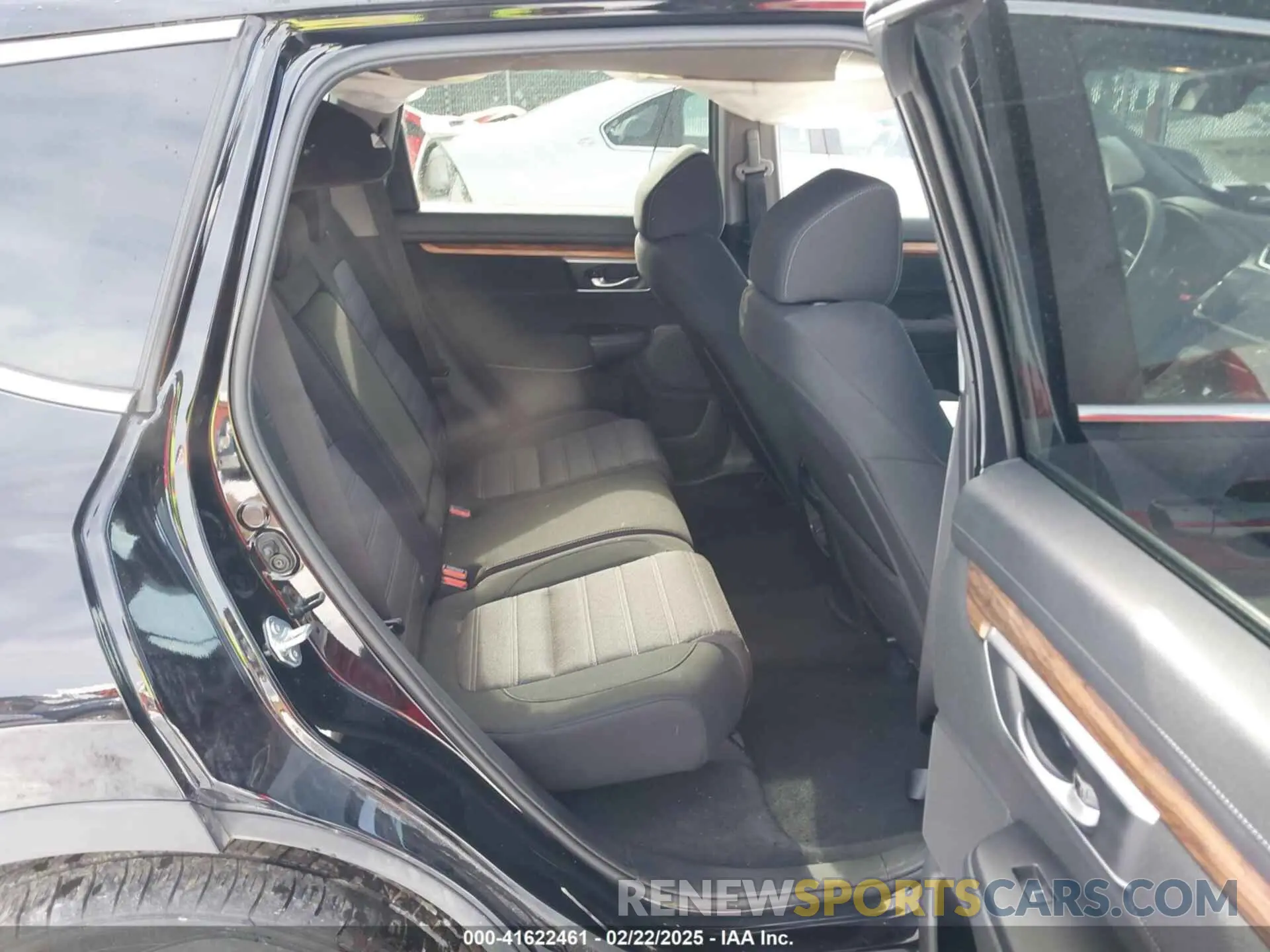 8 Photograph of a damaged car 2HKRW2H51MH676600 HONDA CR-V 2021