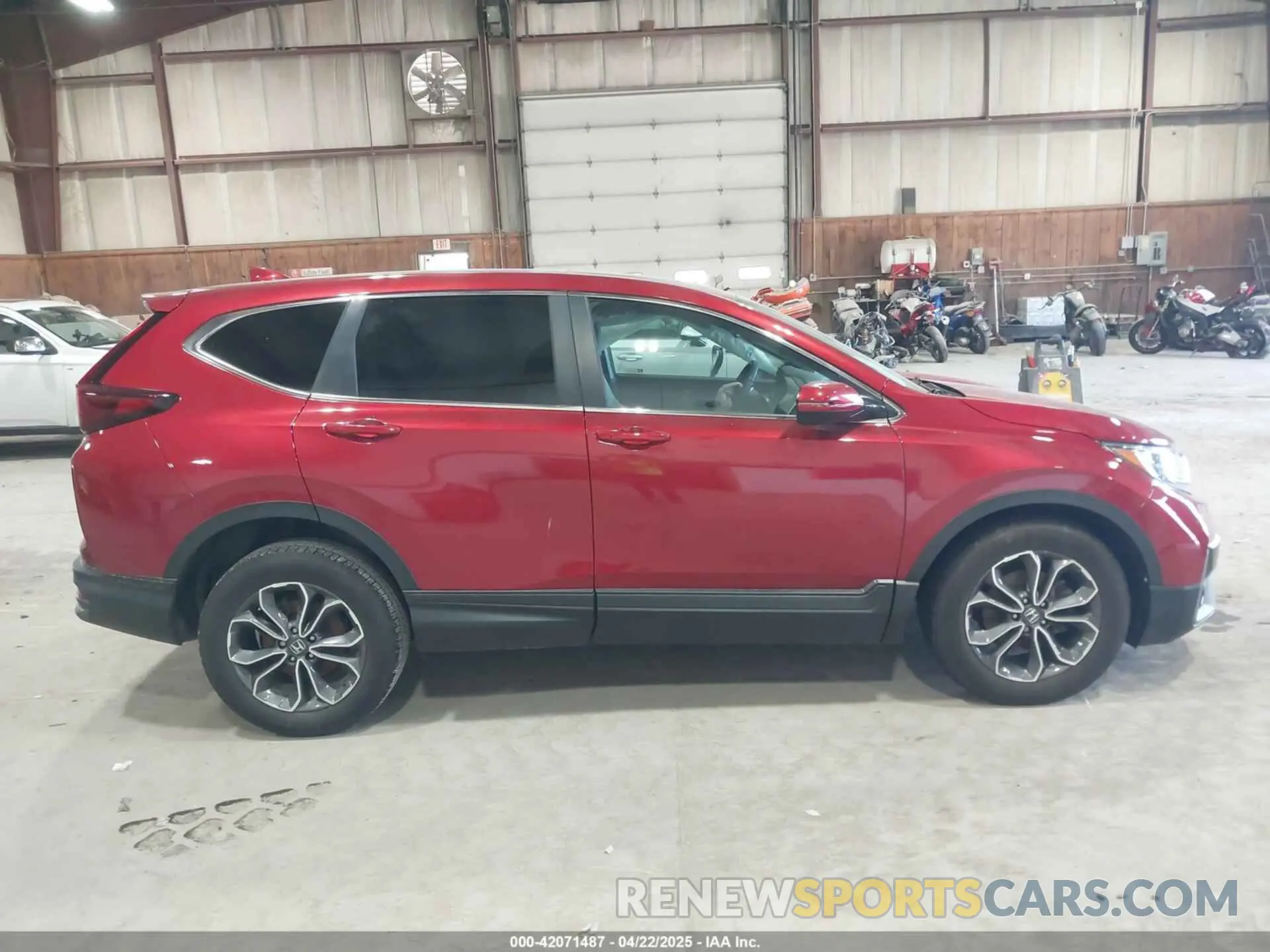 12 Photograph of a damaged car 2HKRW2H53MH621761 HONDA CR-V 2021