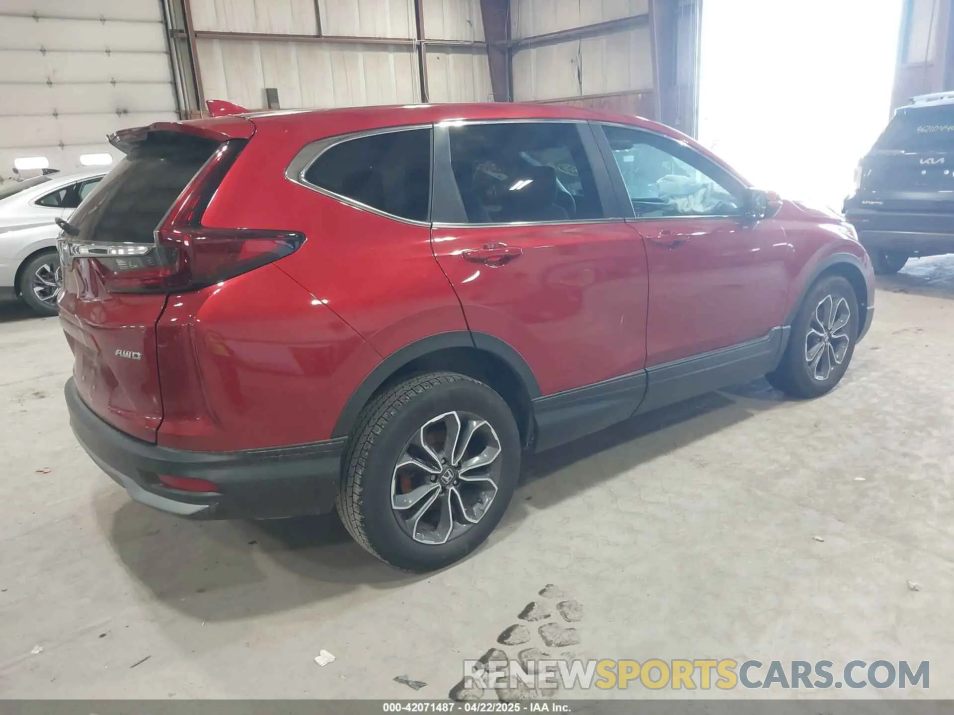 4 Photograph of a damaged car 2HKRW2H53MH621761 HONDA CR-V 2021