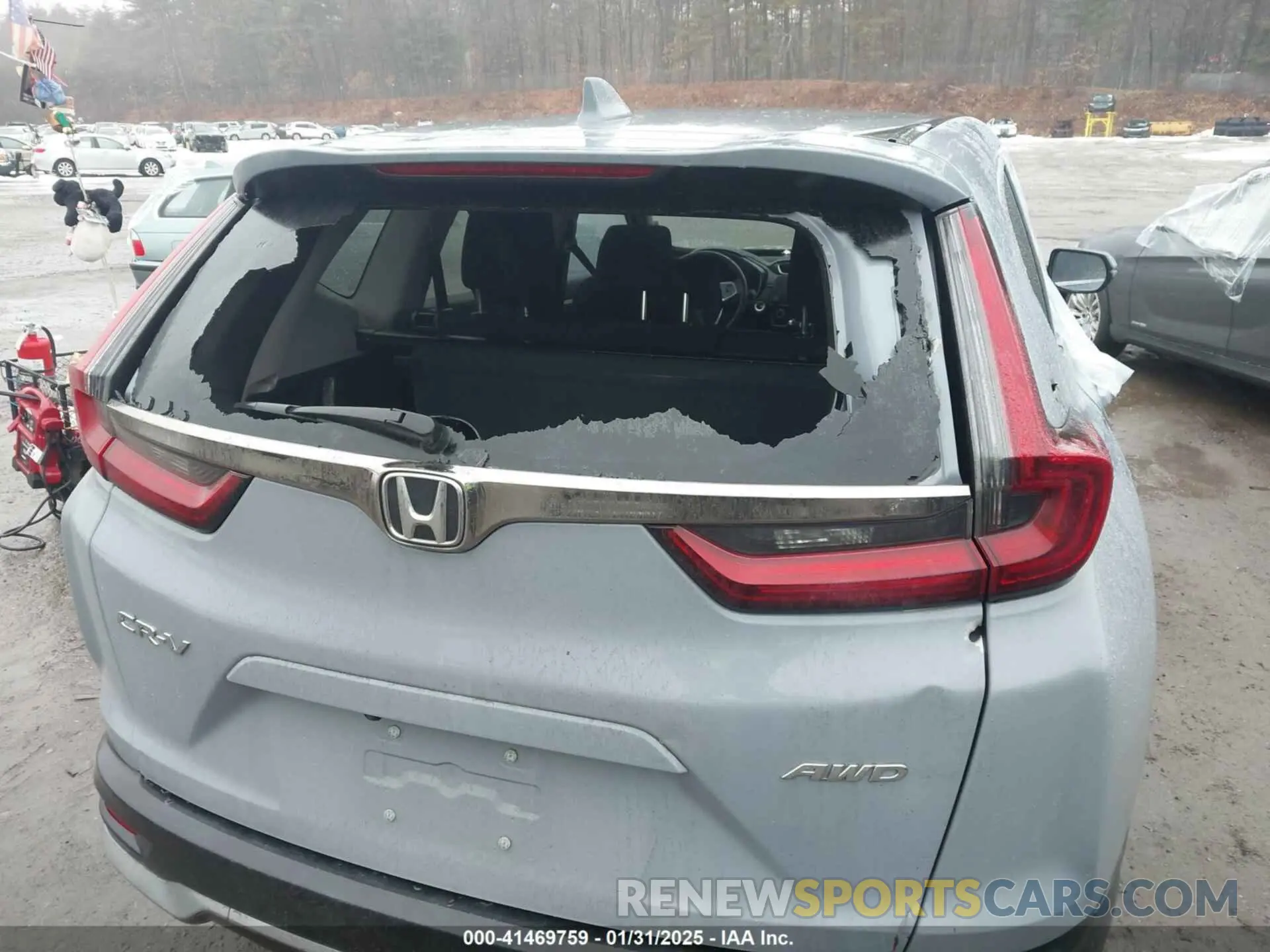 18 Photograph of a damaged car 2HKRW2H54MH607156 HONDA CR-V 2021