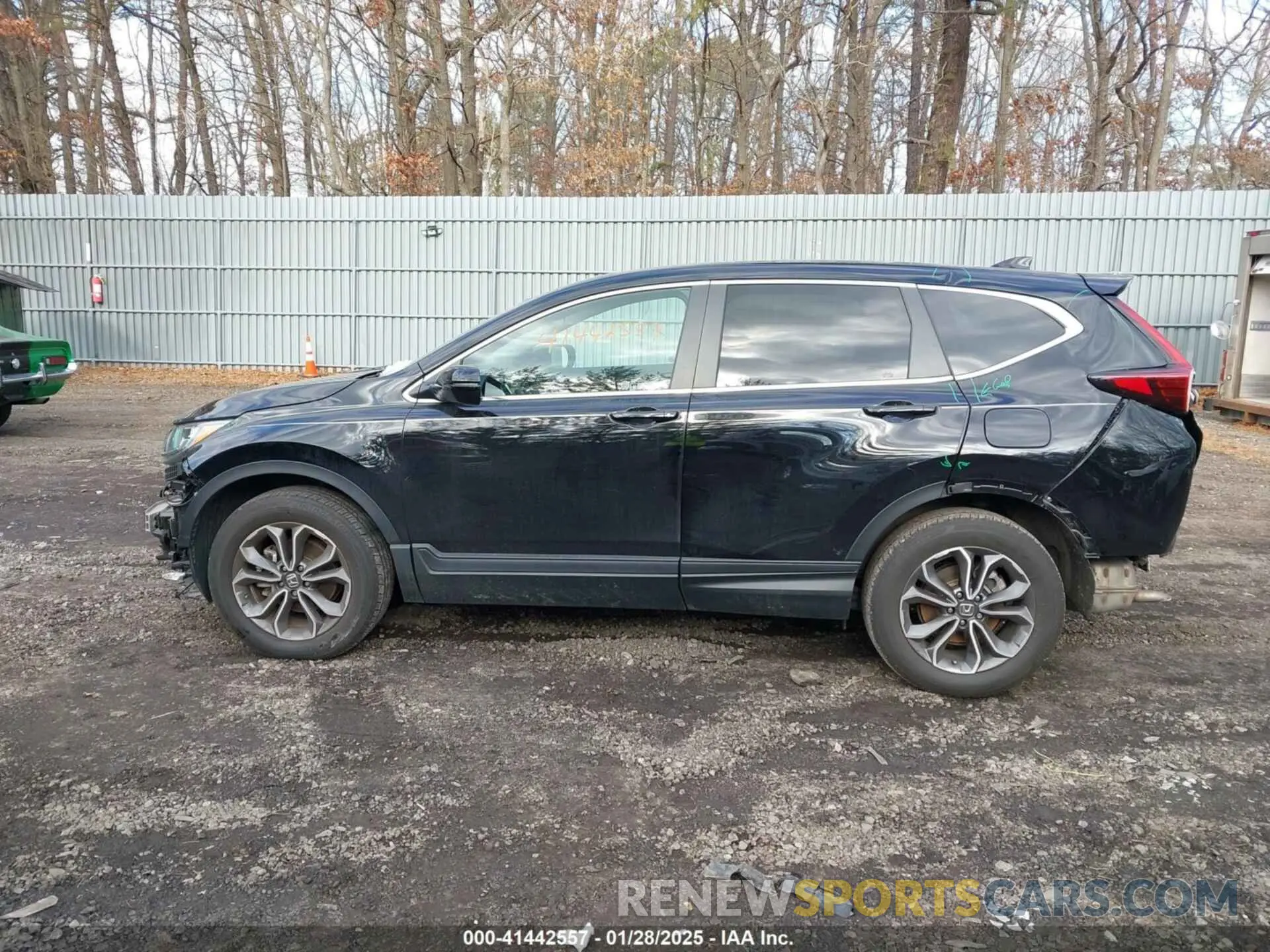 14 Photograph of a damaged car 2HKRW2H54MH612325 HONDA CR-V 2021