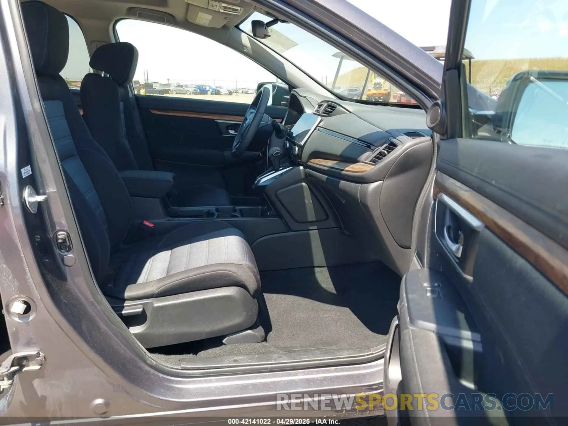 5 Photograph of a damaged car 2HKRW2H54MH620893 HONDA CR-V 2021