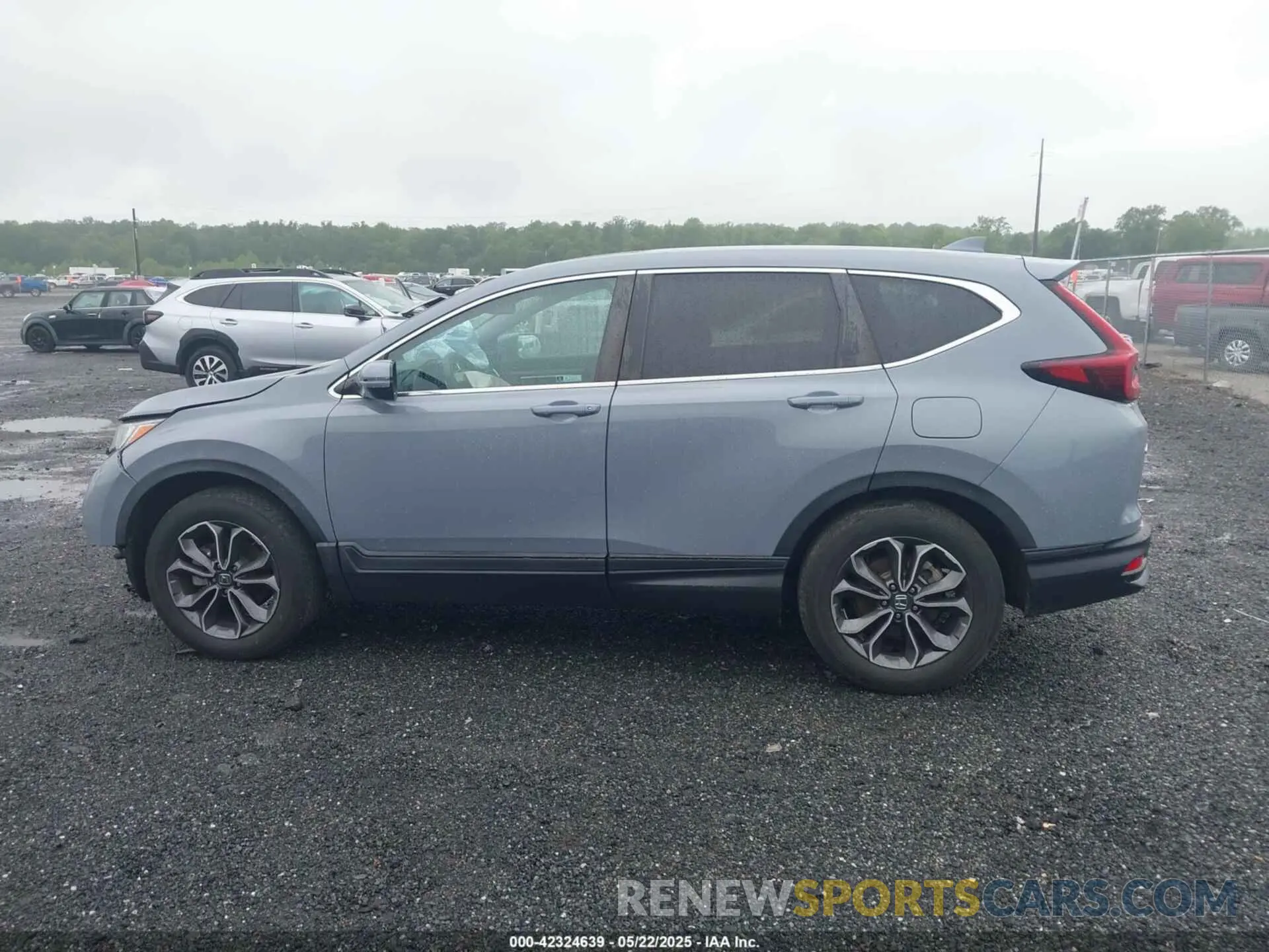 13 Photograph of a damaged car 2HKRW2H54MH625401 HONDA CR-V 2021