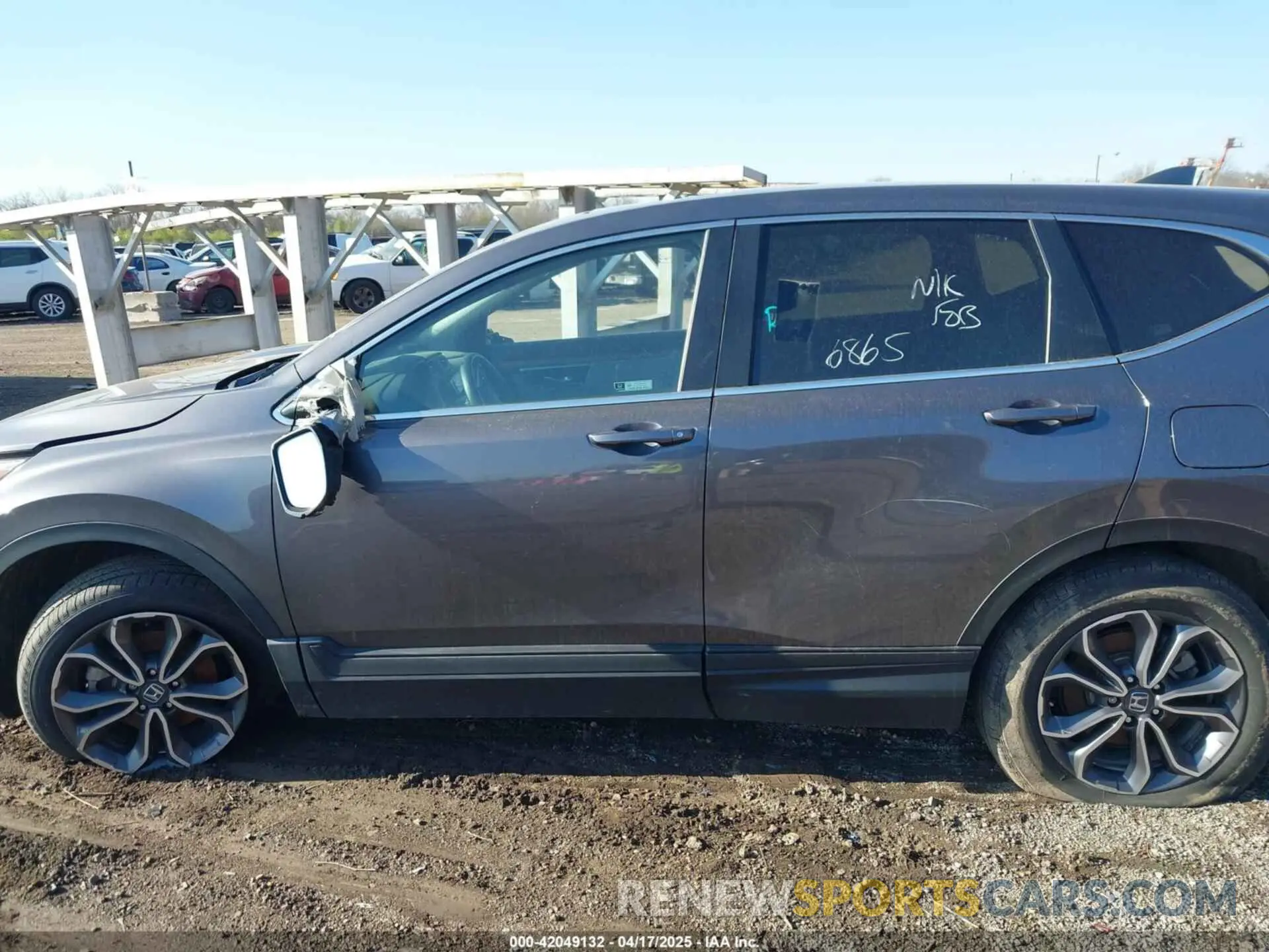 14 Photograph of a damaged car 2HKRW2H56MH681579 HONDA CR-V 2021