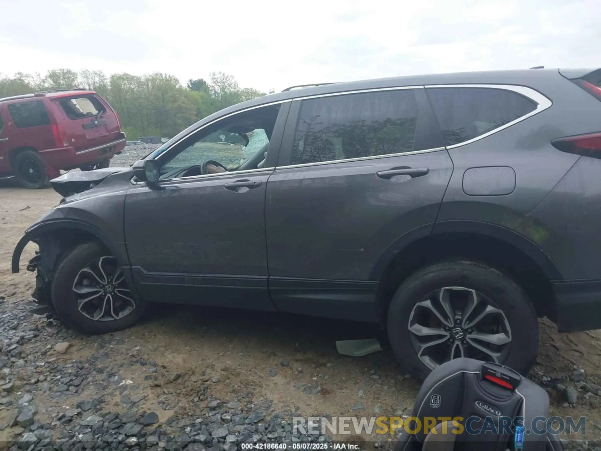 14 Photograph of a damaged car 2HKRW2H57MH626803 HONDA CR-V 2021