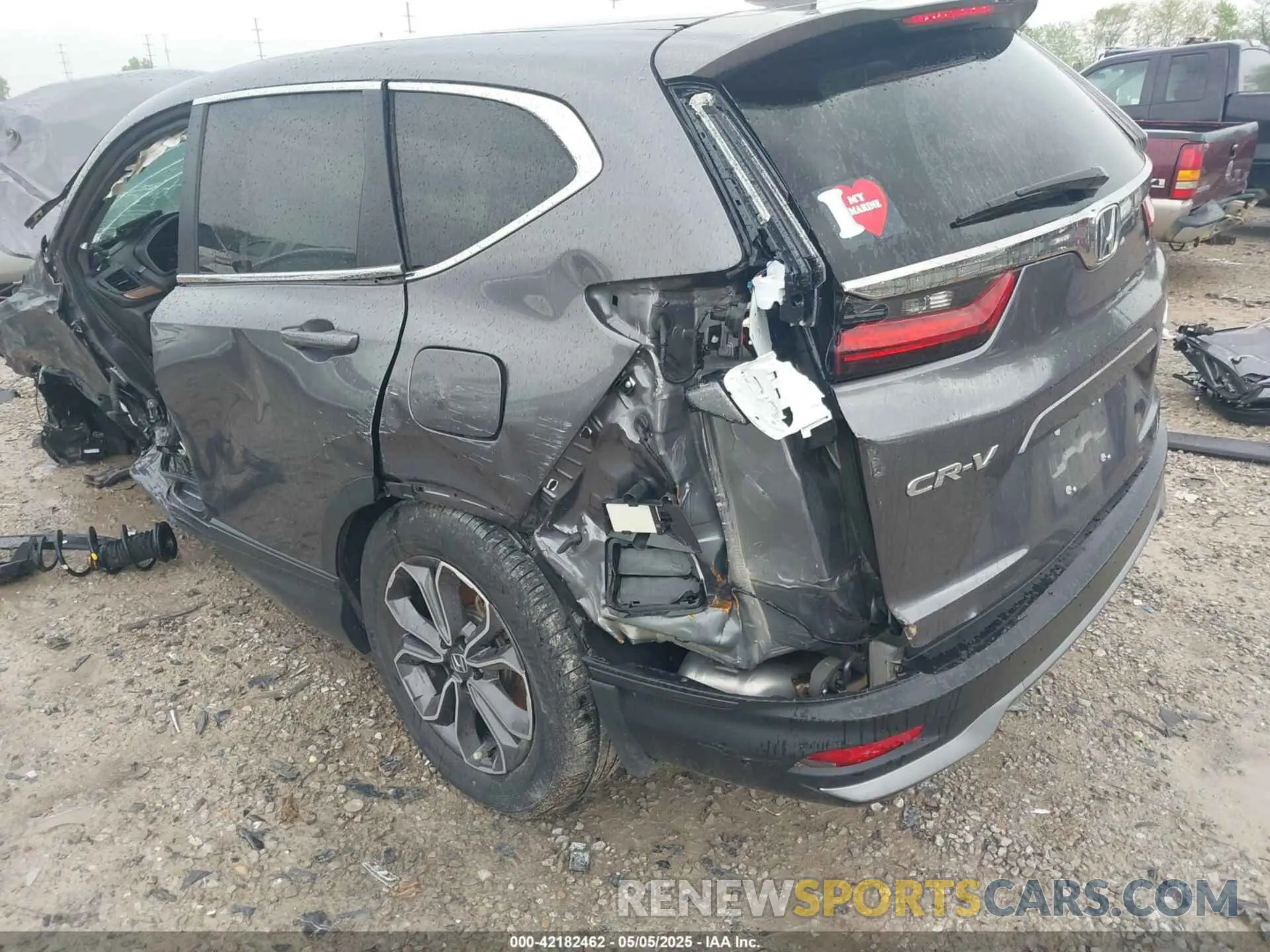 6 Photograph of a damaged car 2HKRW2H59MH674125 HONDA CR-V 2021
