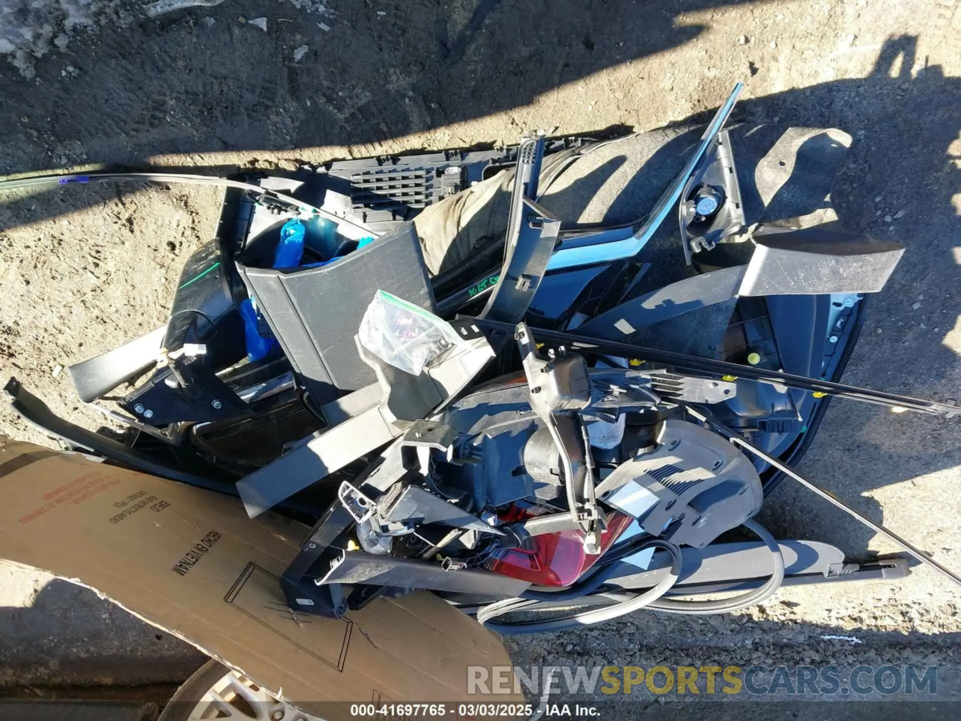 12 Photograph of a damaged car 2HKRW2H5XMH602950 HONDA CR-V 2021