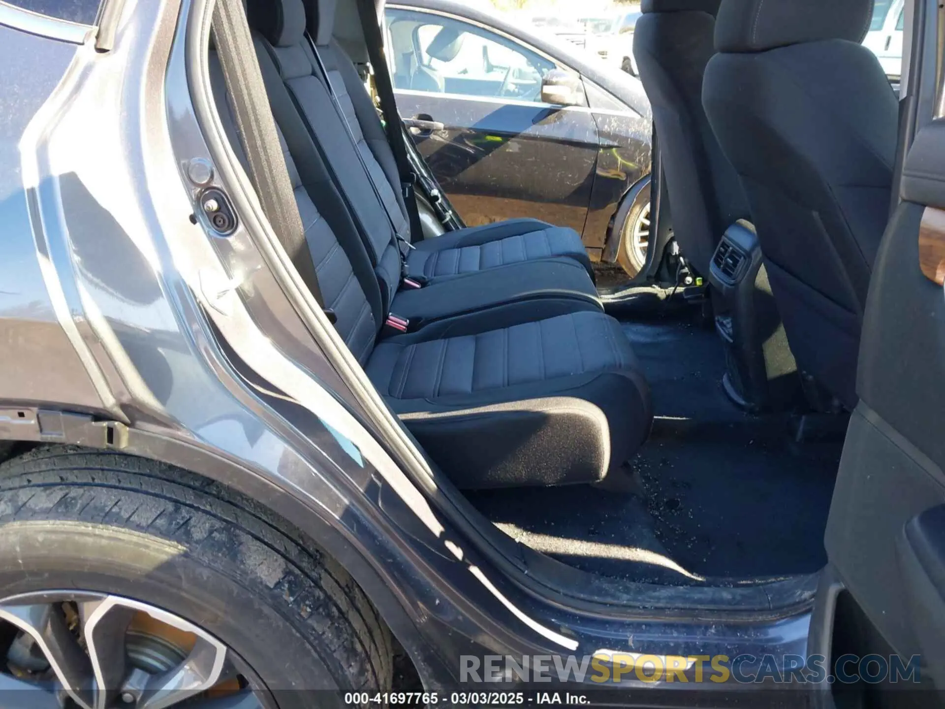 8 Photograph of a damaged car 2HKRW2H5XMH602950 HONDA CR-V 2021