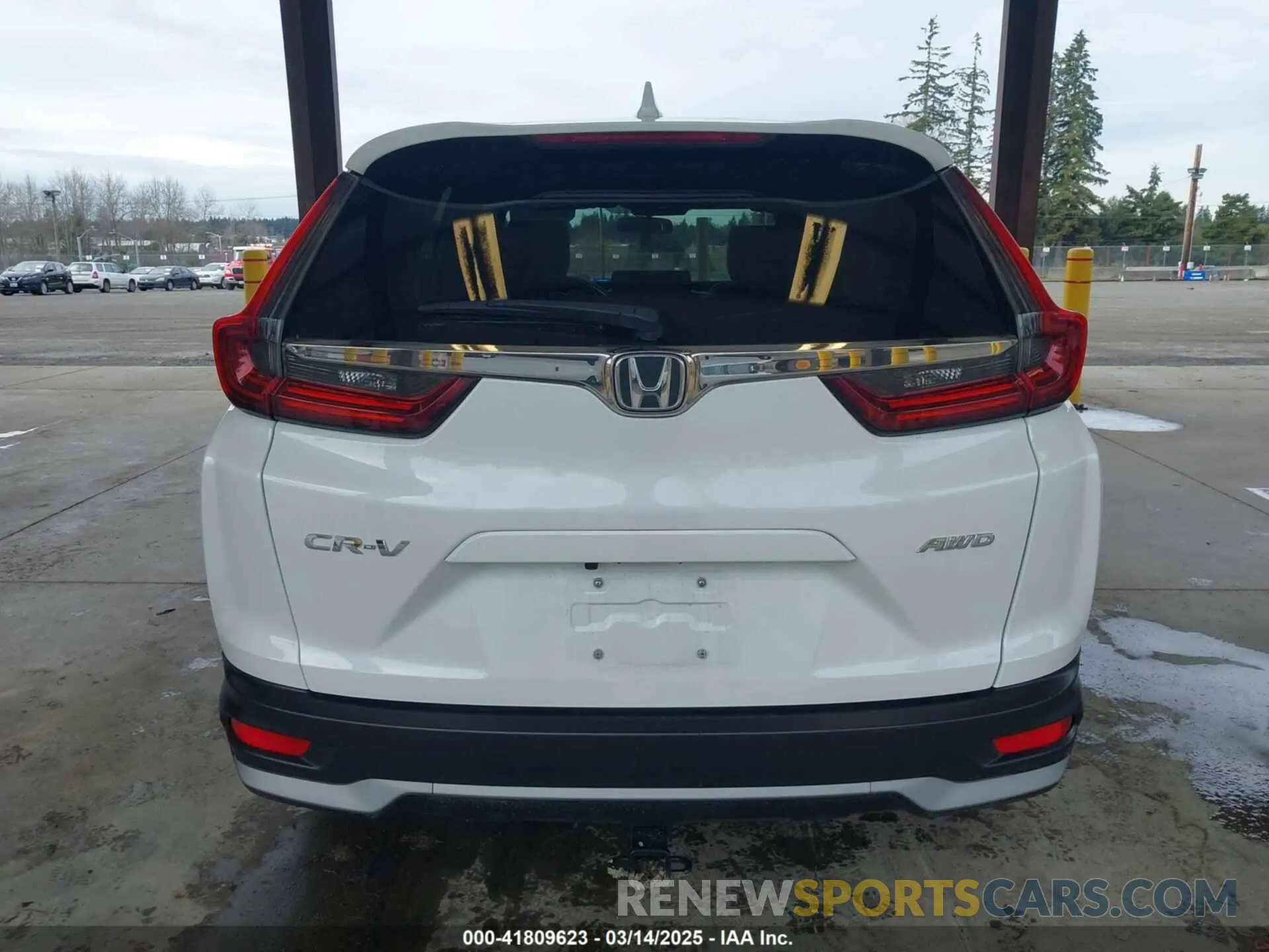 17 Photograph of a damaged car 2HKRW2H5XMH650917 HONDA CR-V 2021