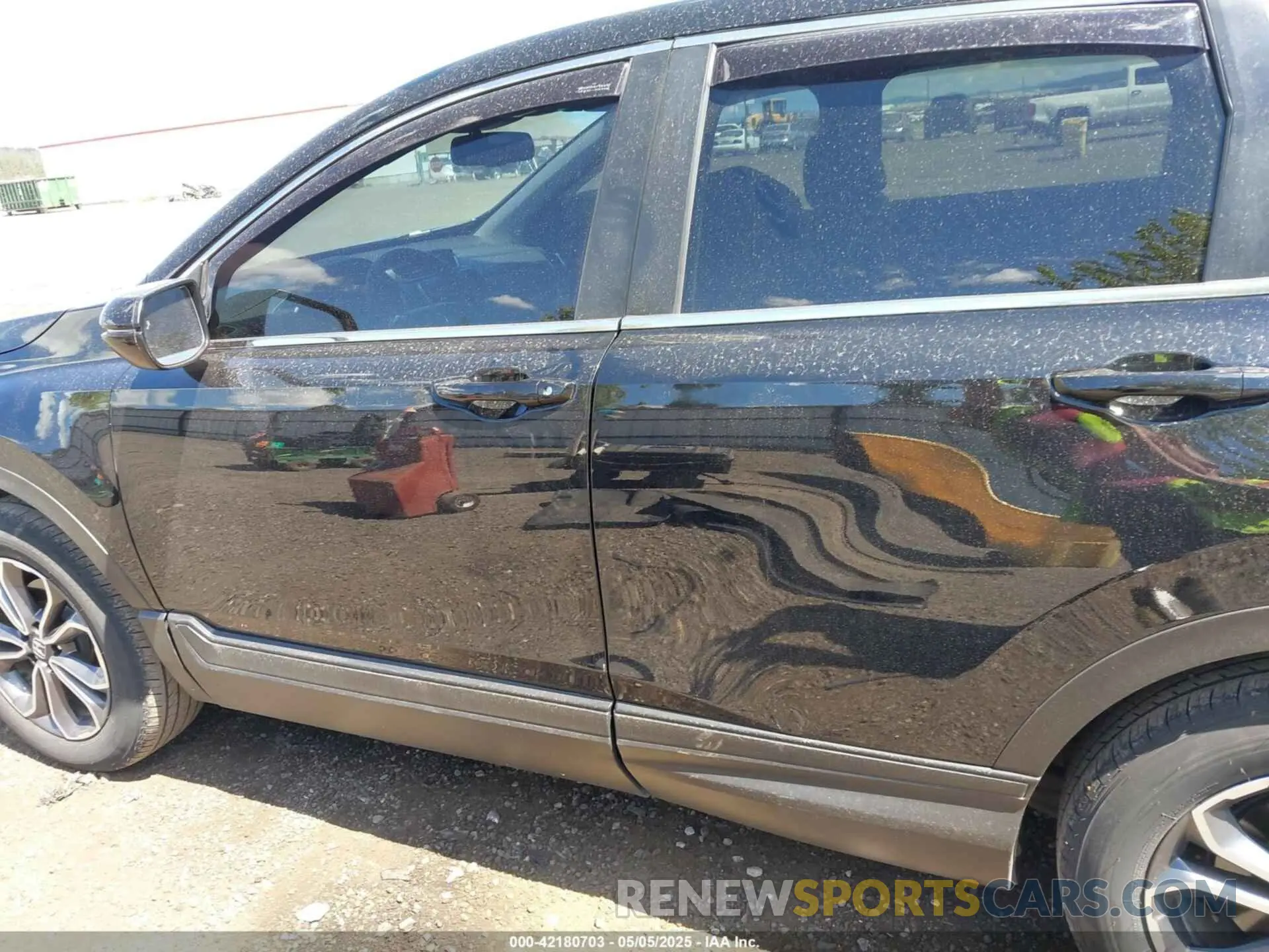 14 Photograph of a damaged car 2HKRW2H82MH637556 HONDA CR-V 2021
