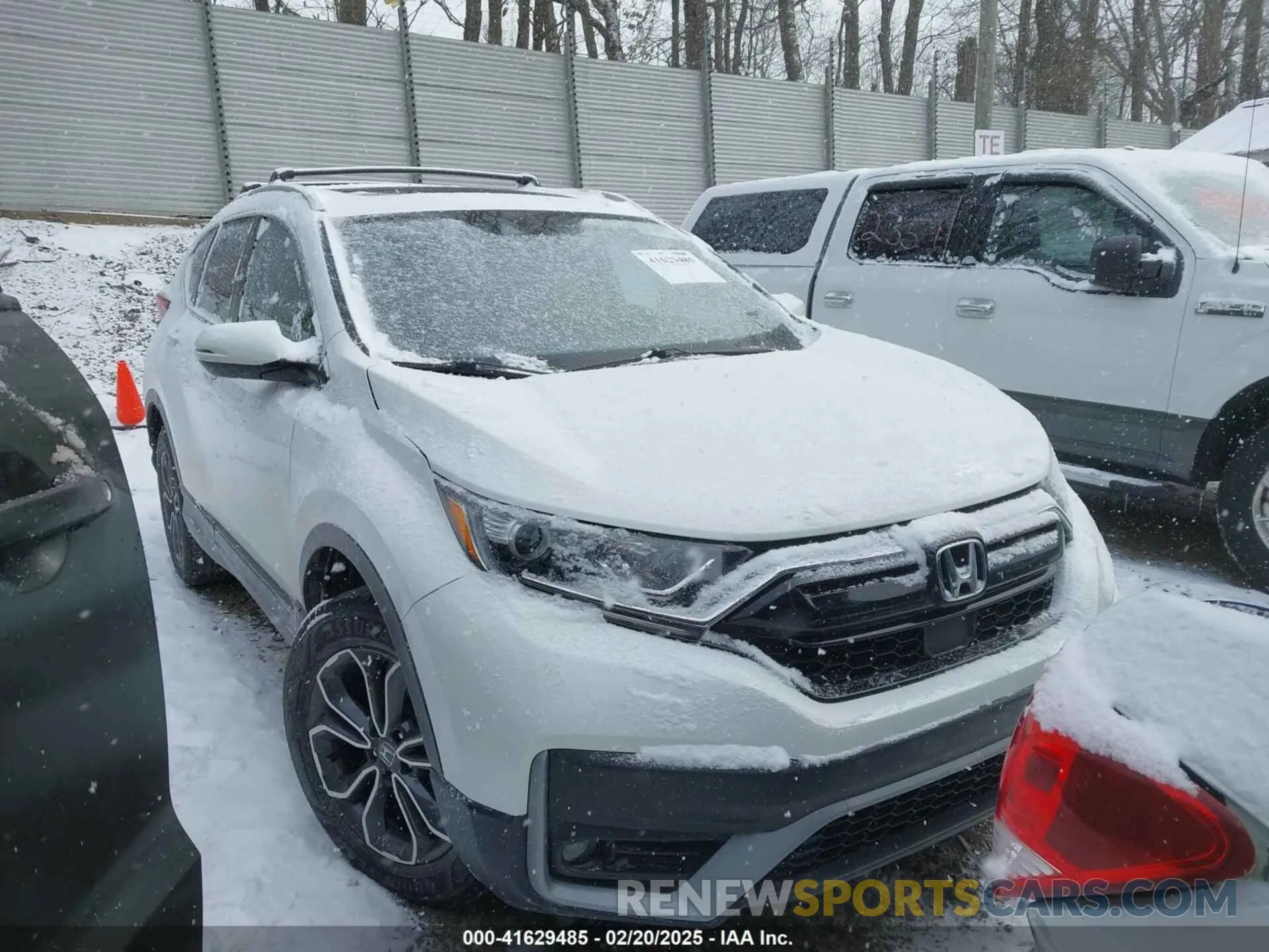 1 Photograph of a damaged car 2HKRW2H82MH677975 HONDA CR-V 2021