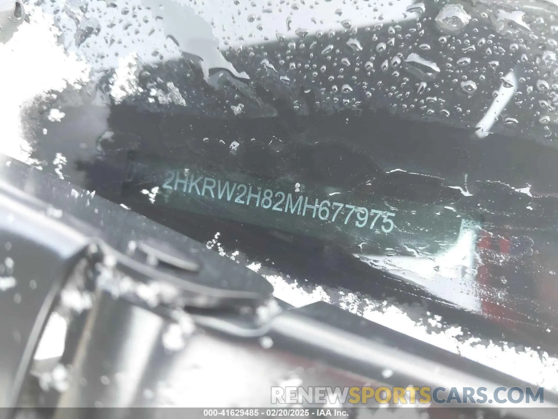 9 Photograph of a damaged car 2HKRW2H82MH677975 HONDA CR-V 2021