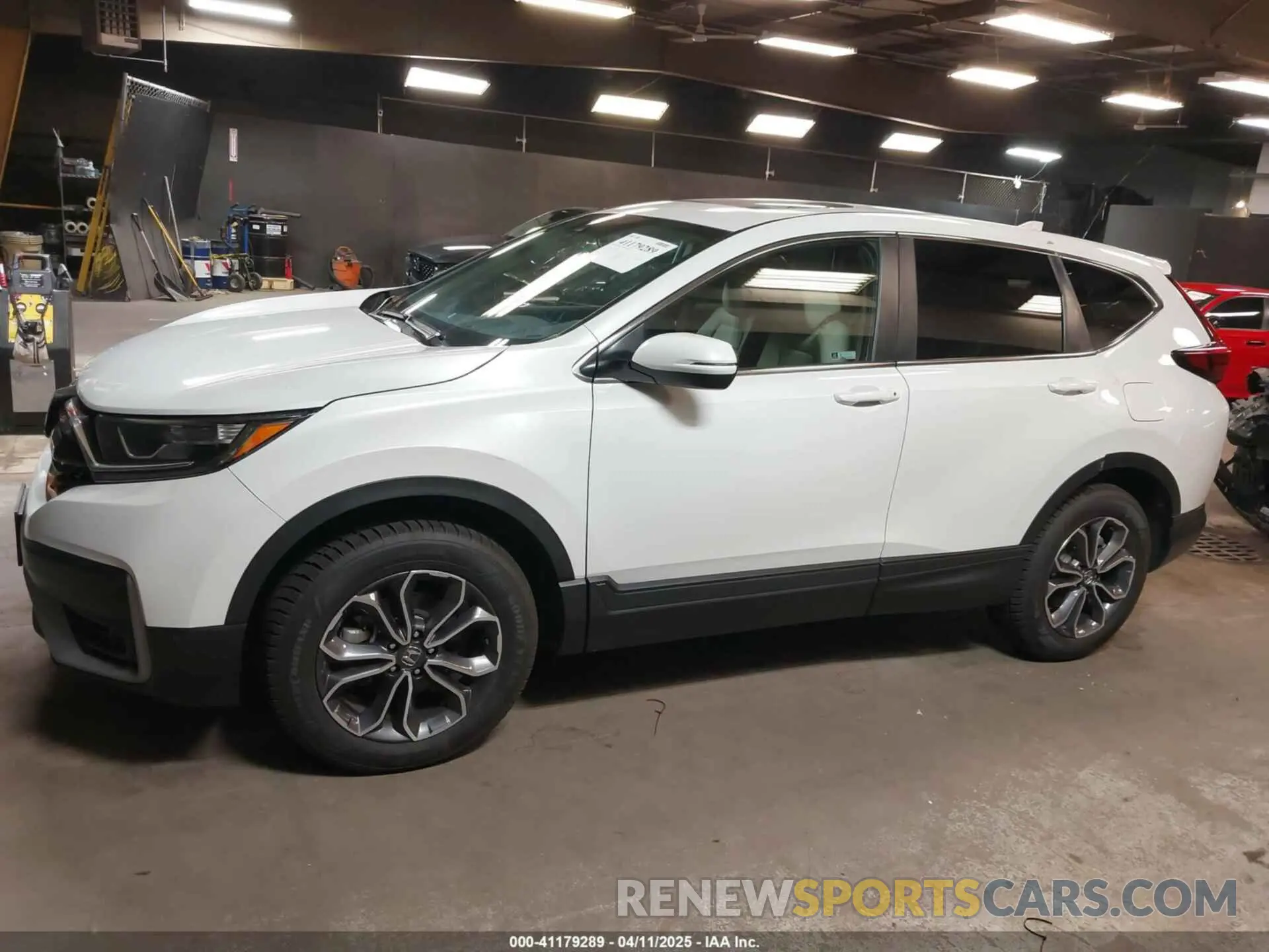 14 Photograph of a damaged car 2HKRW2H83MH653796 HONDA CR-V 2021