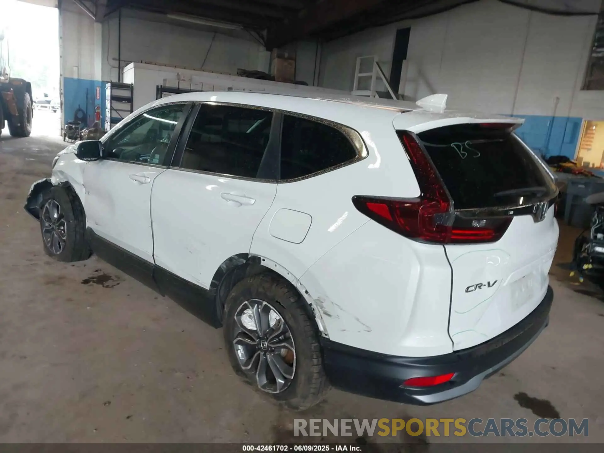 3 Photograph of a damaged car 2HKRW2H84MH676293 HONDA CR-V 2021