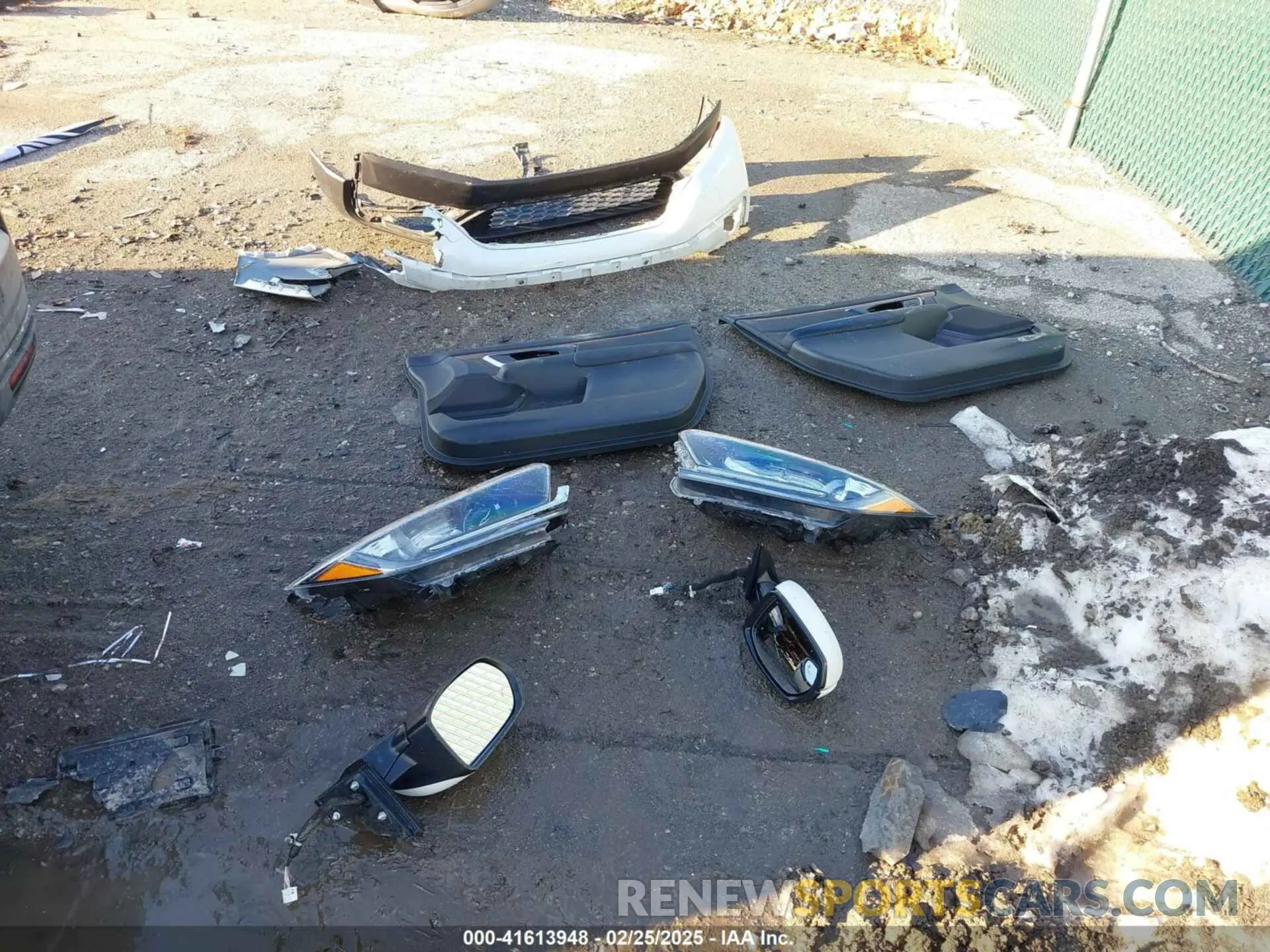 12 Photograph of a damaged car 2HKRW2H84MH679808 HONDA CR-V 2021