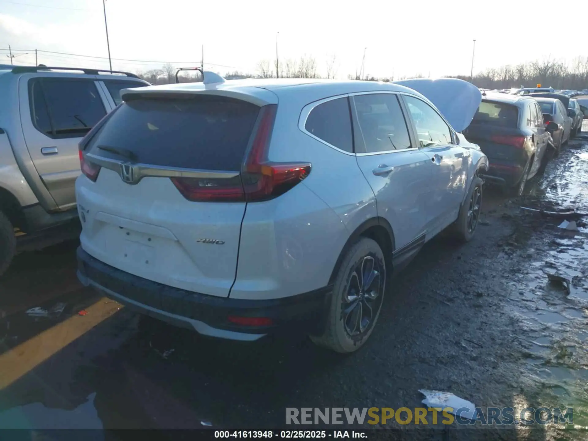 4 Photograph of a damaged car 2HKRW2H84MH679808 HONDA CR-V 2021