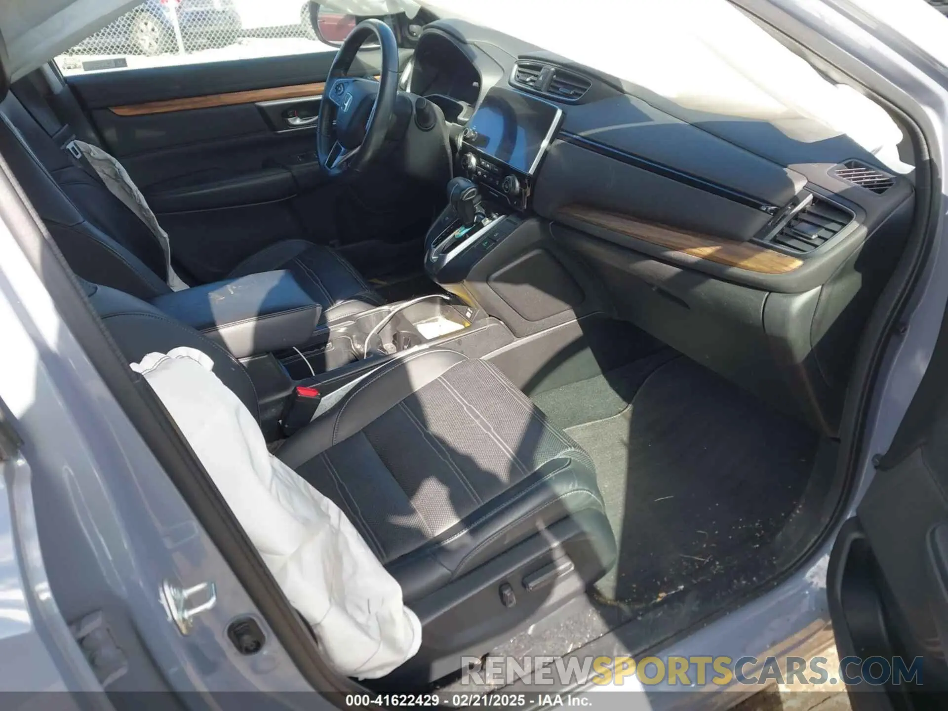 5 Photograph of a damaged car 2HKRW2H84MH683616 HONDA CR-V 2021
