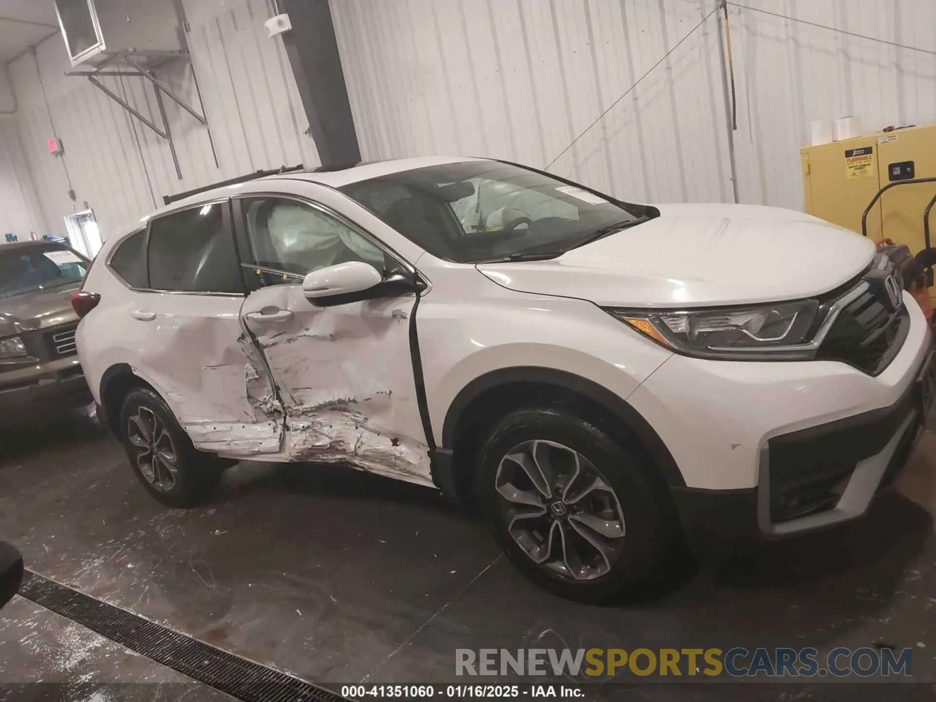 13 Photograph of a damaged car 2HKRW2H87MH602415 HONDA CR-V 2021
