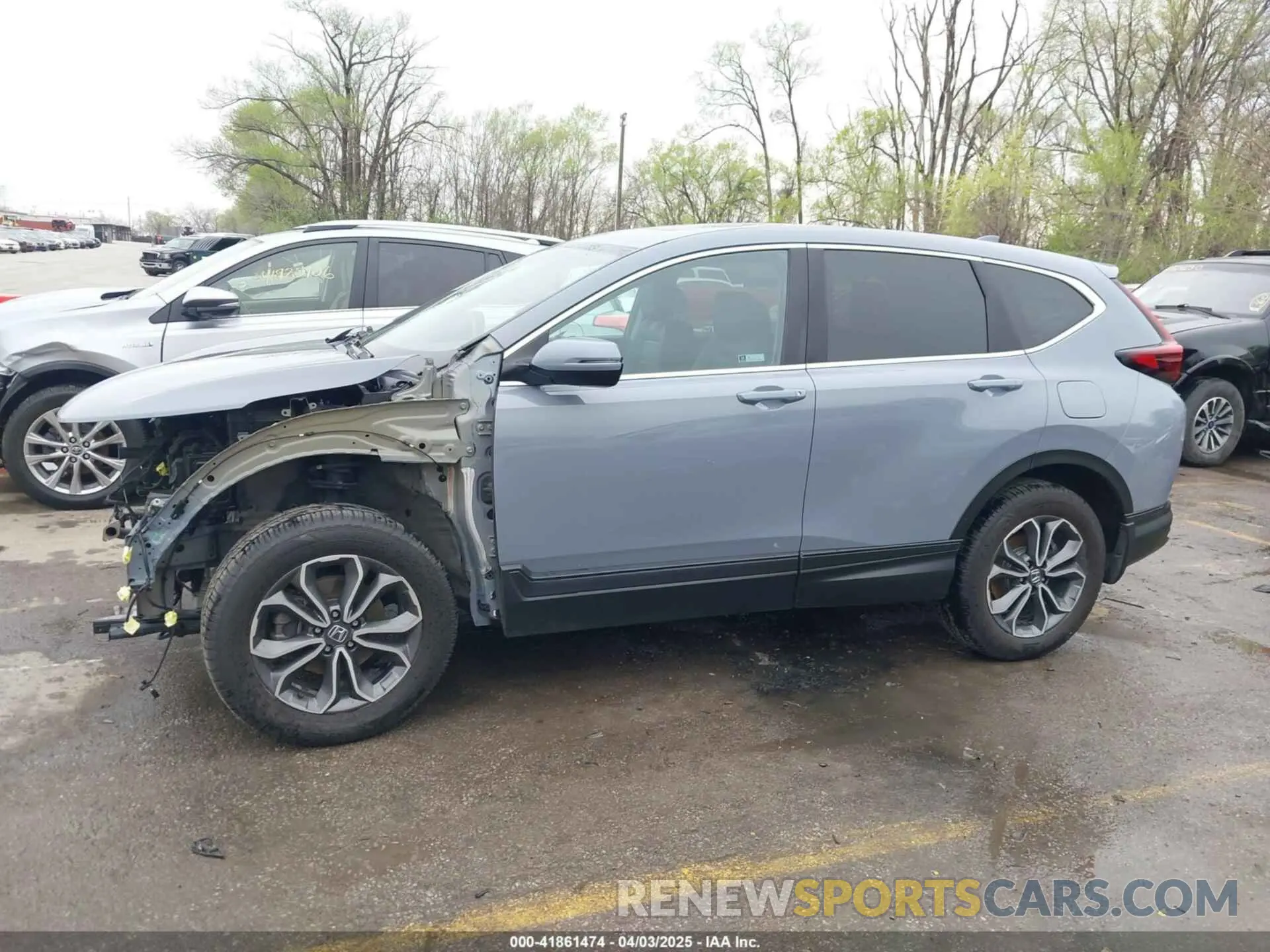 14 Photograph of a damaged car 2HKRW2H87MH672237 HONDA CR-V 2021