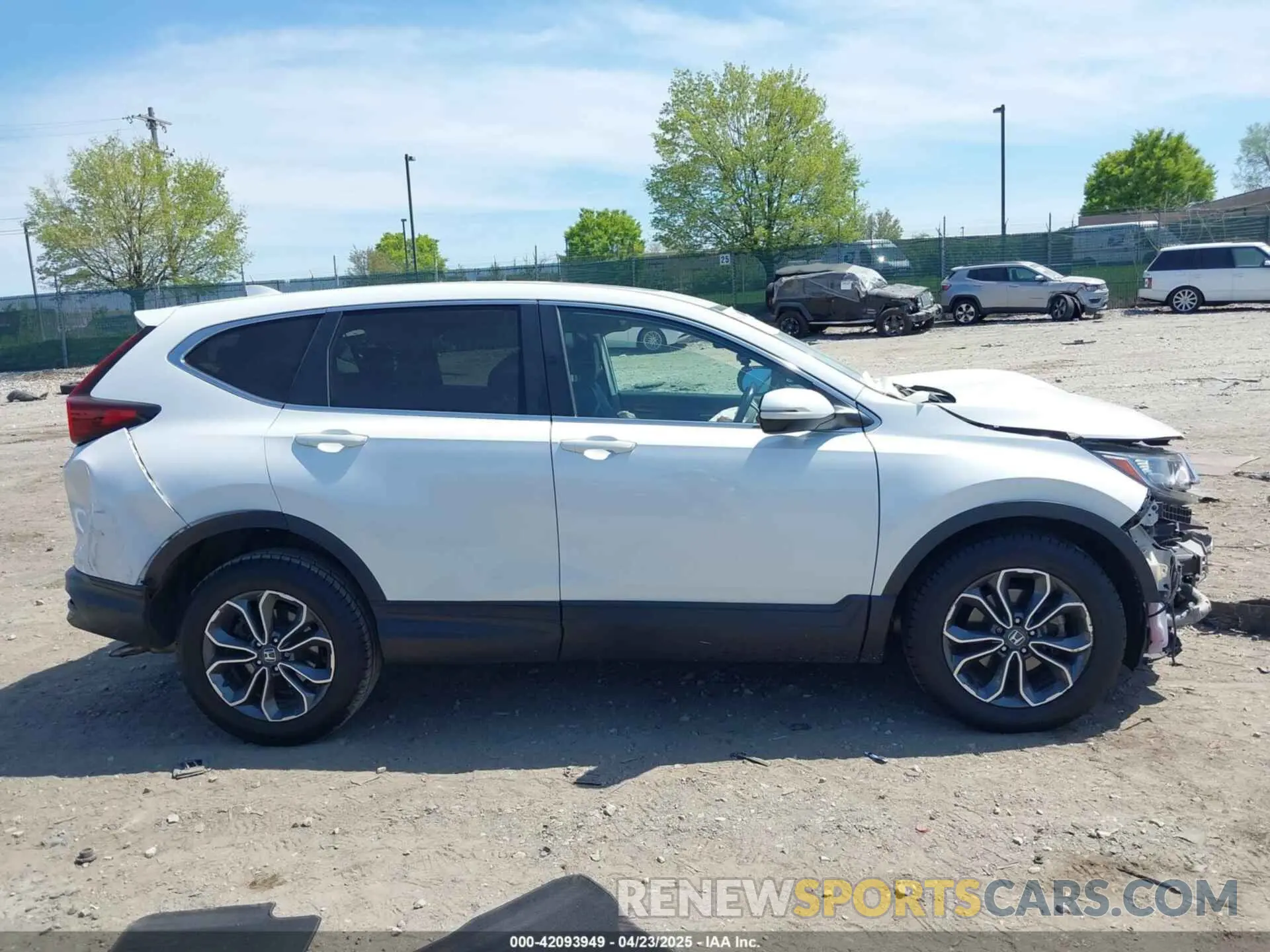 14 Photograph of a damaged car 2HKRW2H88MH618722 HONDA CR-V 2021