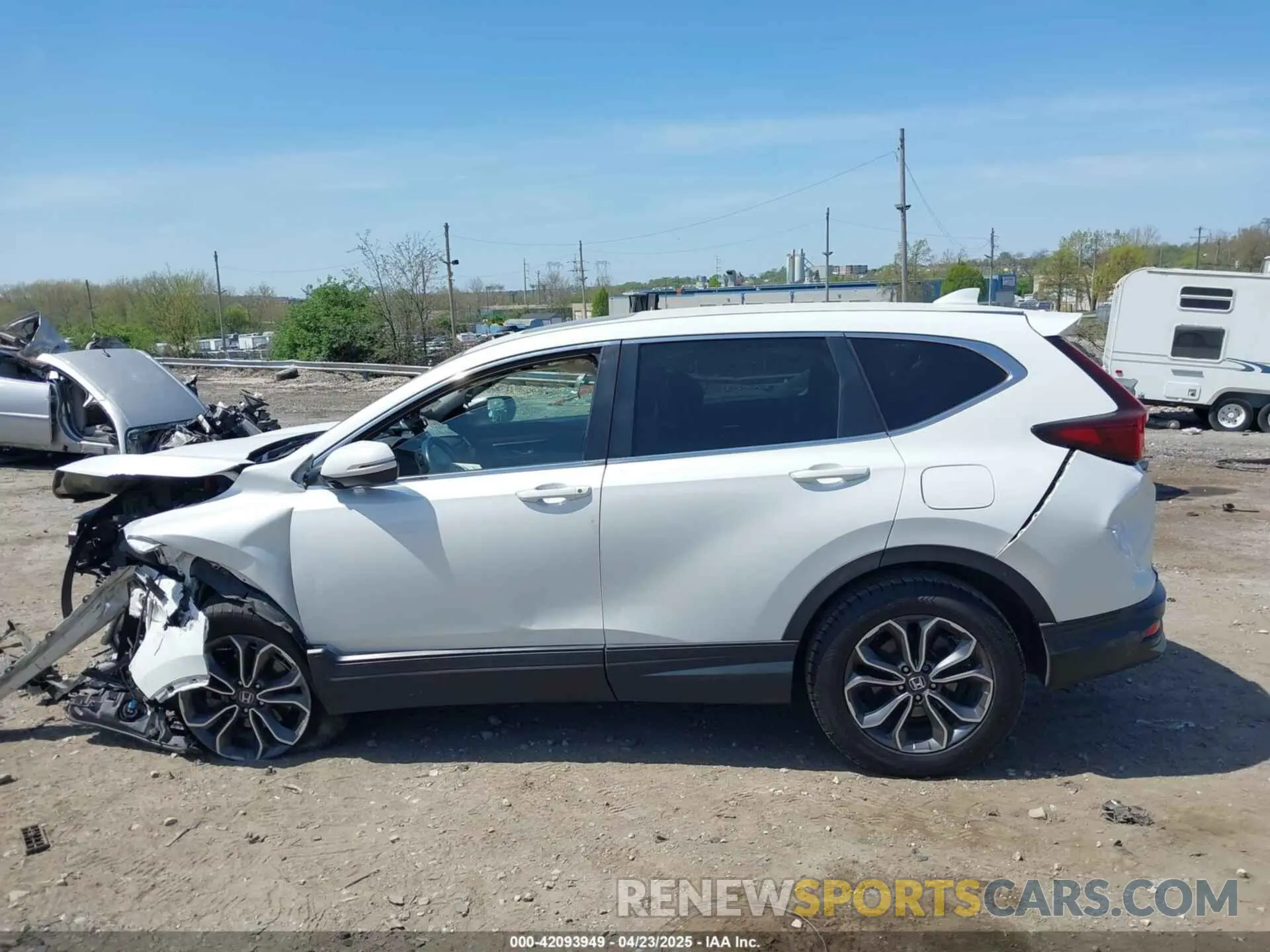 15 Photograph of a damaged car 2HKRW2H88MH618722 HONDA CR-V 2021