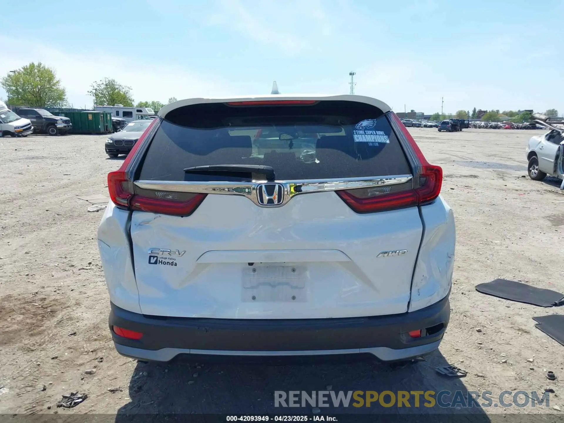 17 Photograph of a damaged car 2HKRW2H88MH618722 HONDA CR-V 2021