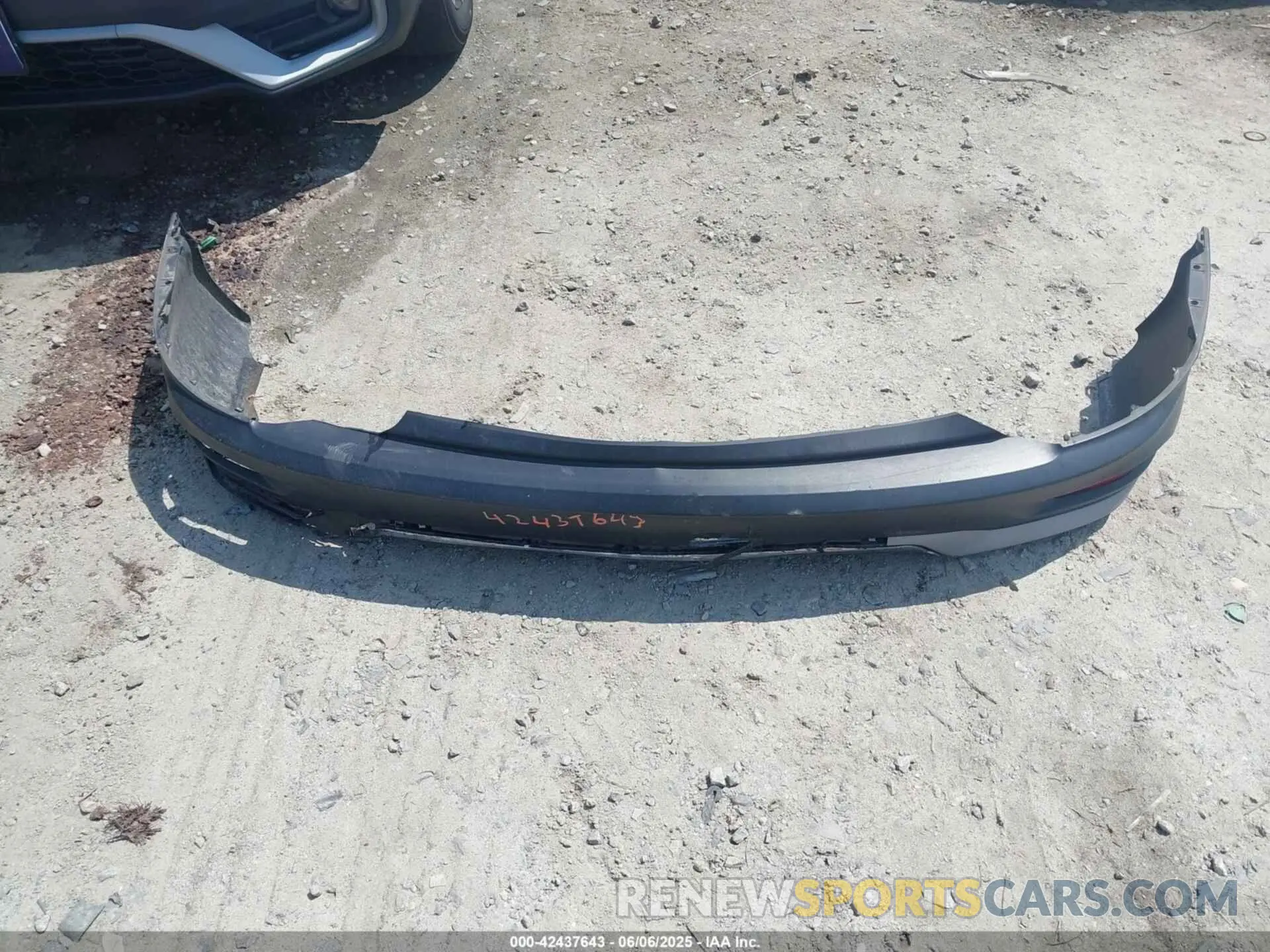 12 Photograph of a damaged car 2HKRW2H89MH605381 HONDA CR-V 2021