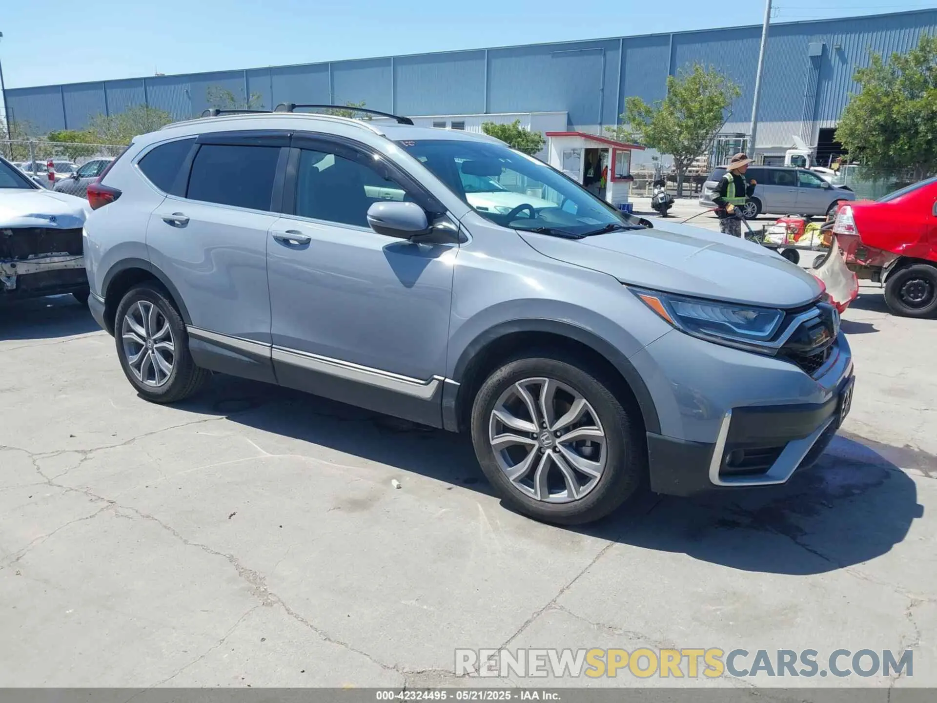 1 Photograph of a damaged car 2HKRW2H92MH666189 HONDA CR-V 2021
