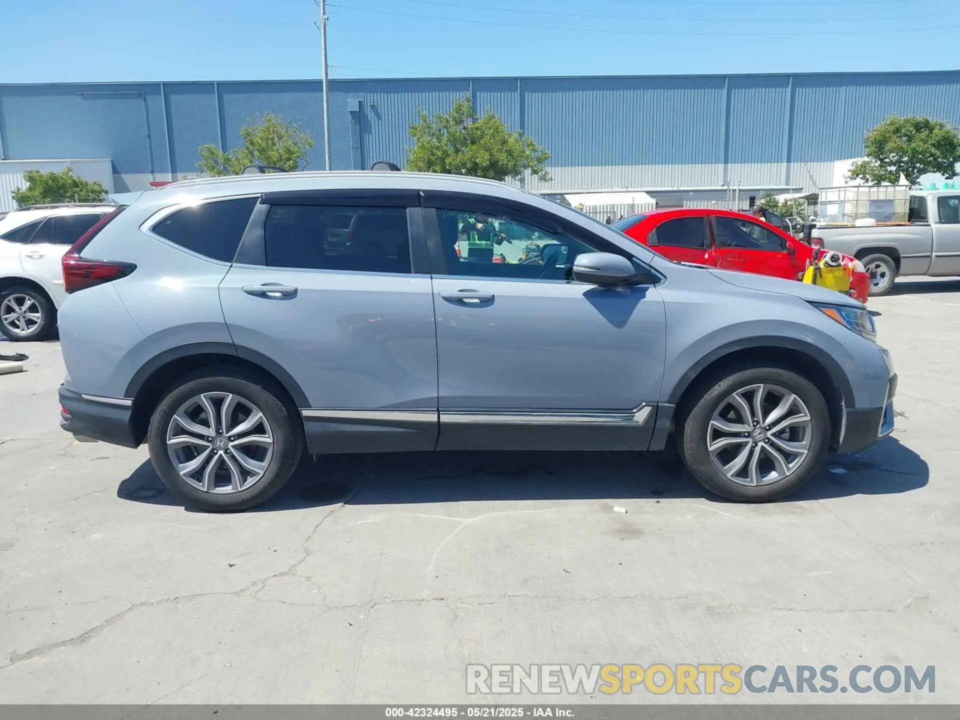 12 Photograph of a damaged car 2HKRW2H92MH666189 HONDA CR-V 2021